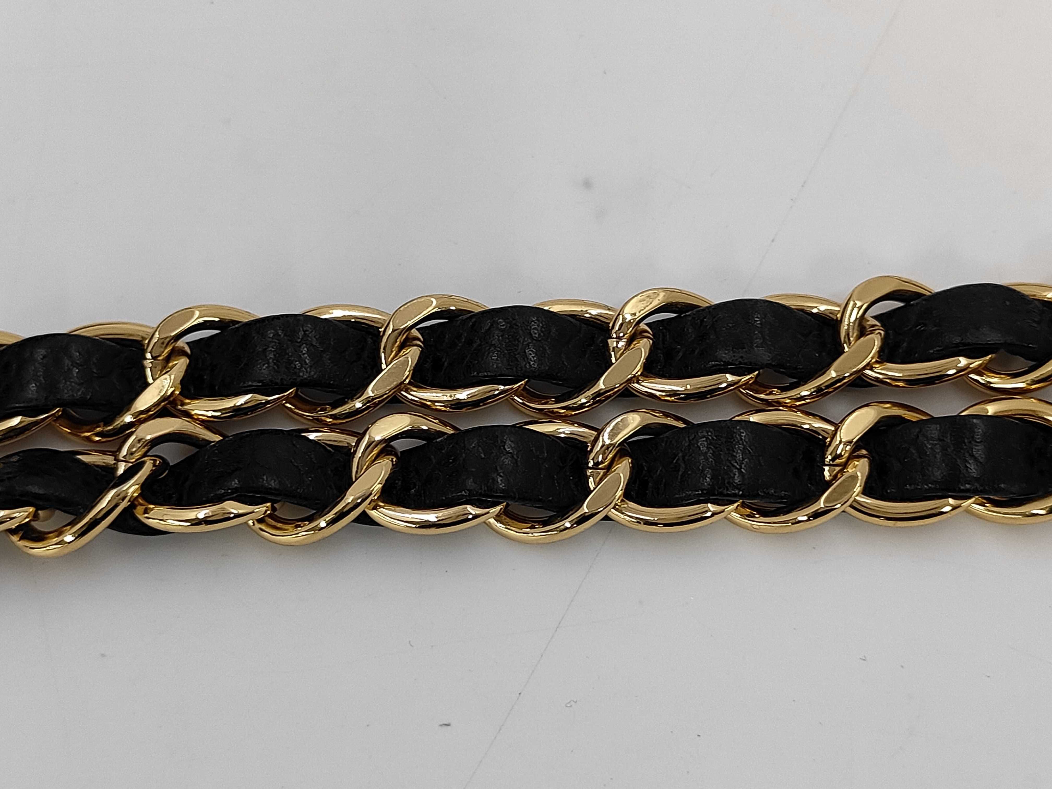 Matelassé 25 Caviar Skin Black Double Flap Gold Hardware Serial Number 15-series Shoulder Bag — view 11