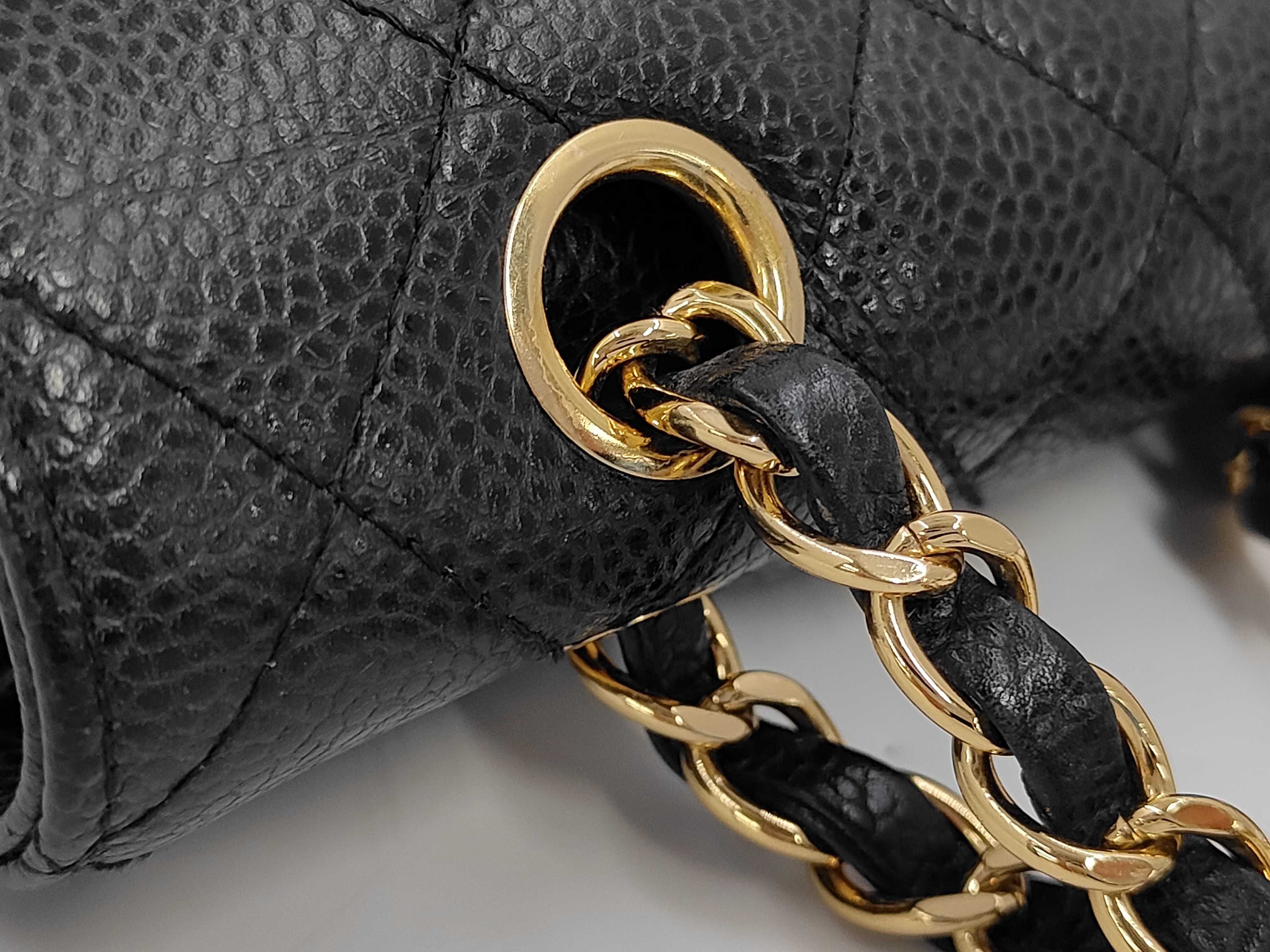 Matelassé 25 Caviar Skin Black Double Flap Gold Hardware Serial Number 15-series Shoulder Bag — view 6