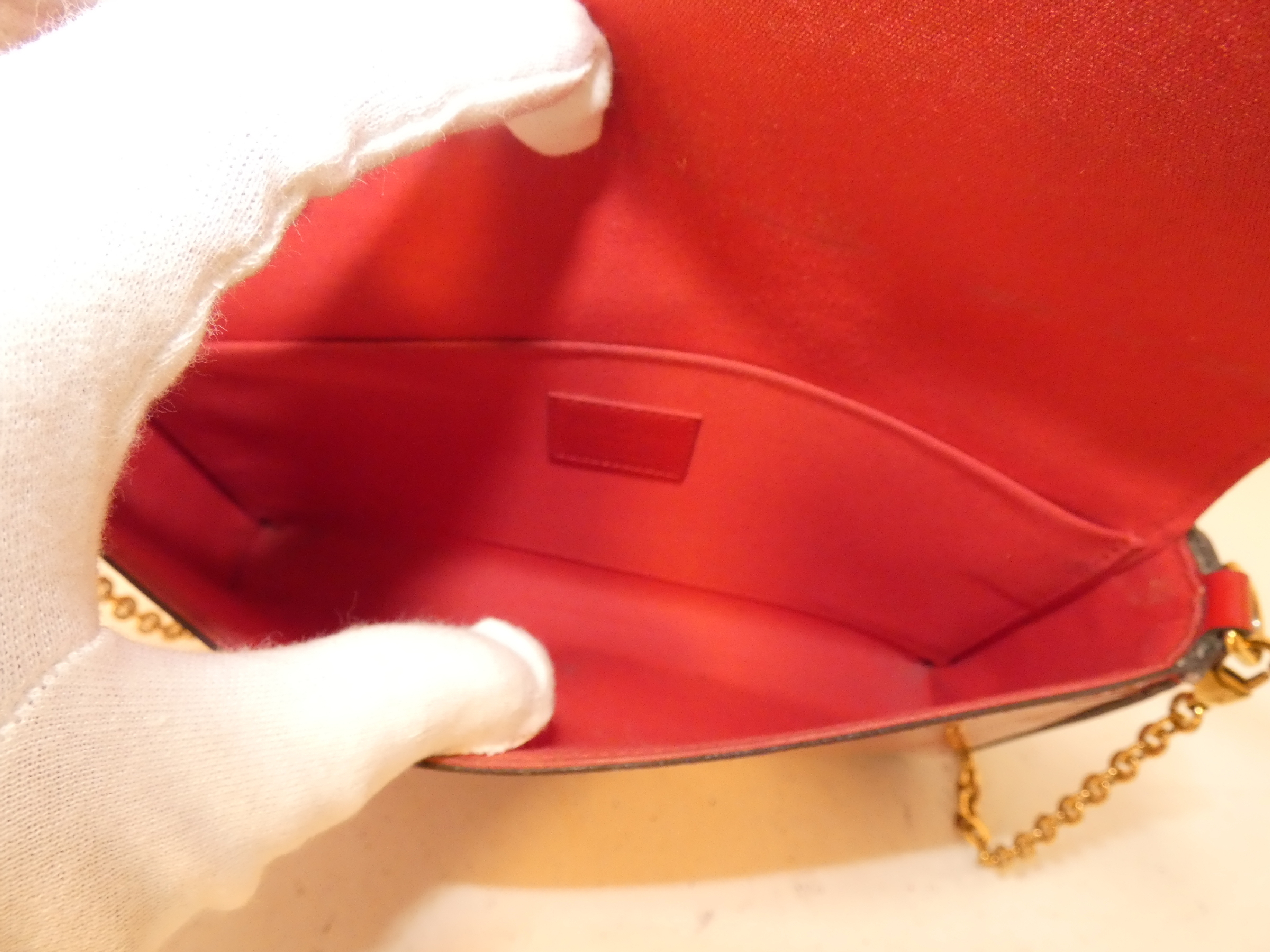 Vernis Monogram Multipochette Chain Shoulder Bag — view 11
