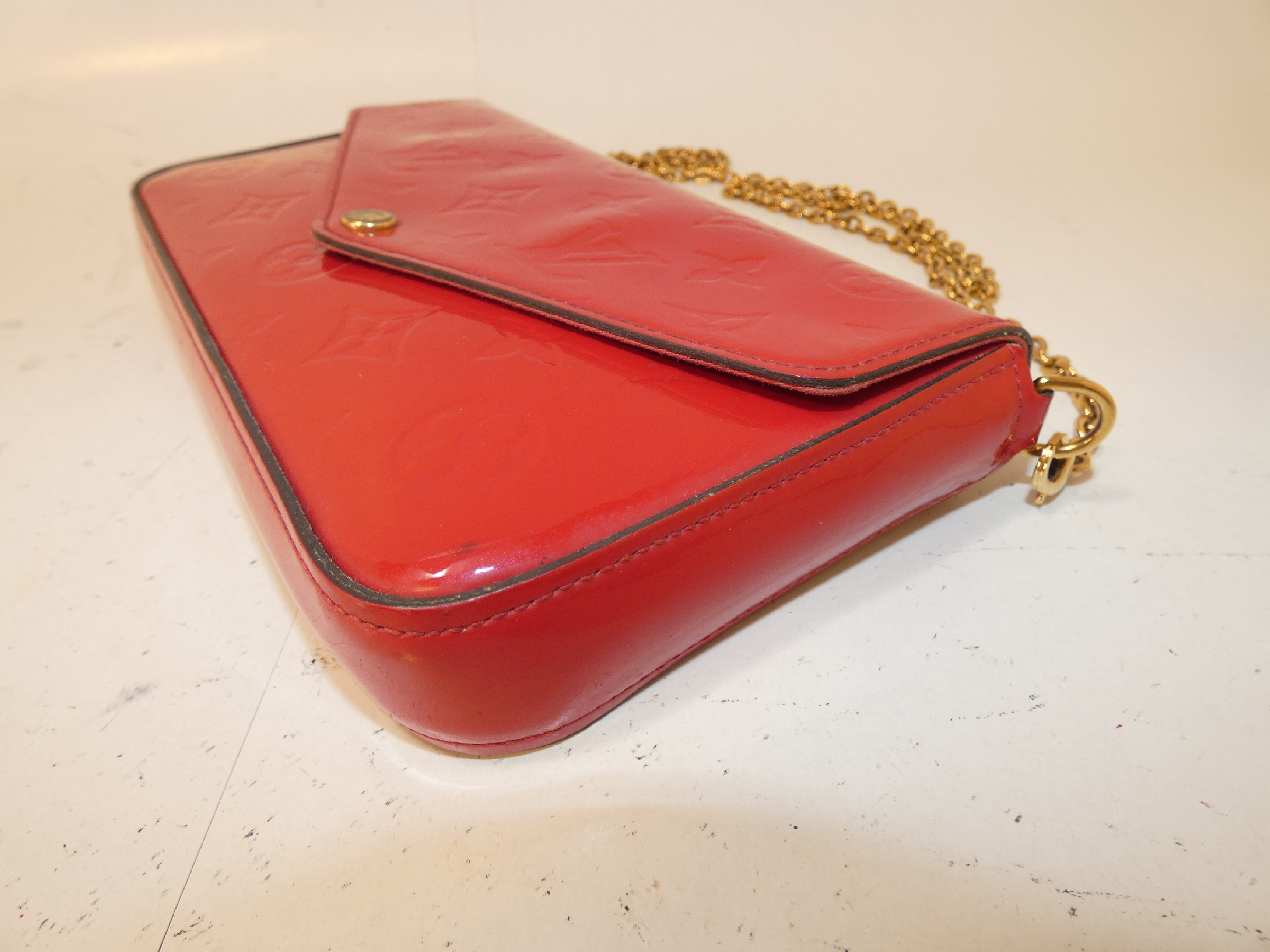 Vernis Monogram Multipochette Chain Shoulder Bag — view 7