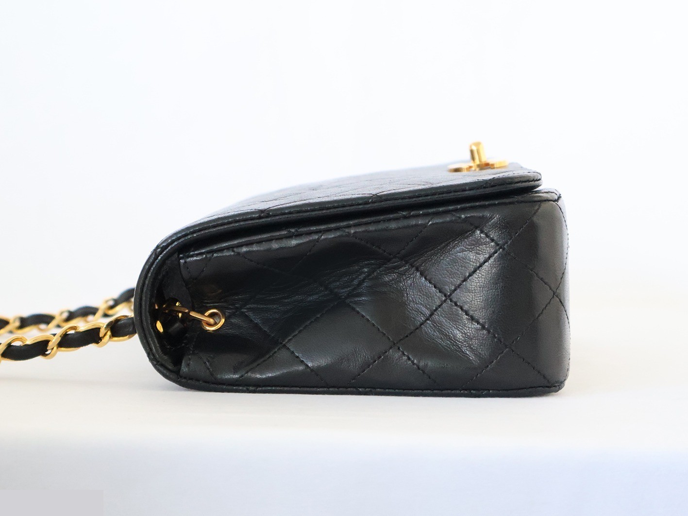 Full flap matelassé lambskin chain shoulder bag, black — view 7