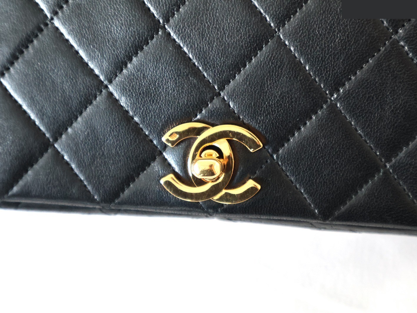 Full flap matelassé lambskin chain shoulder bag, black — view 9