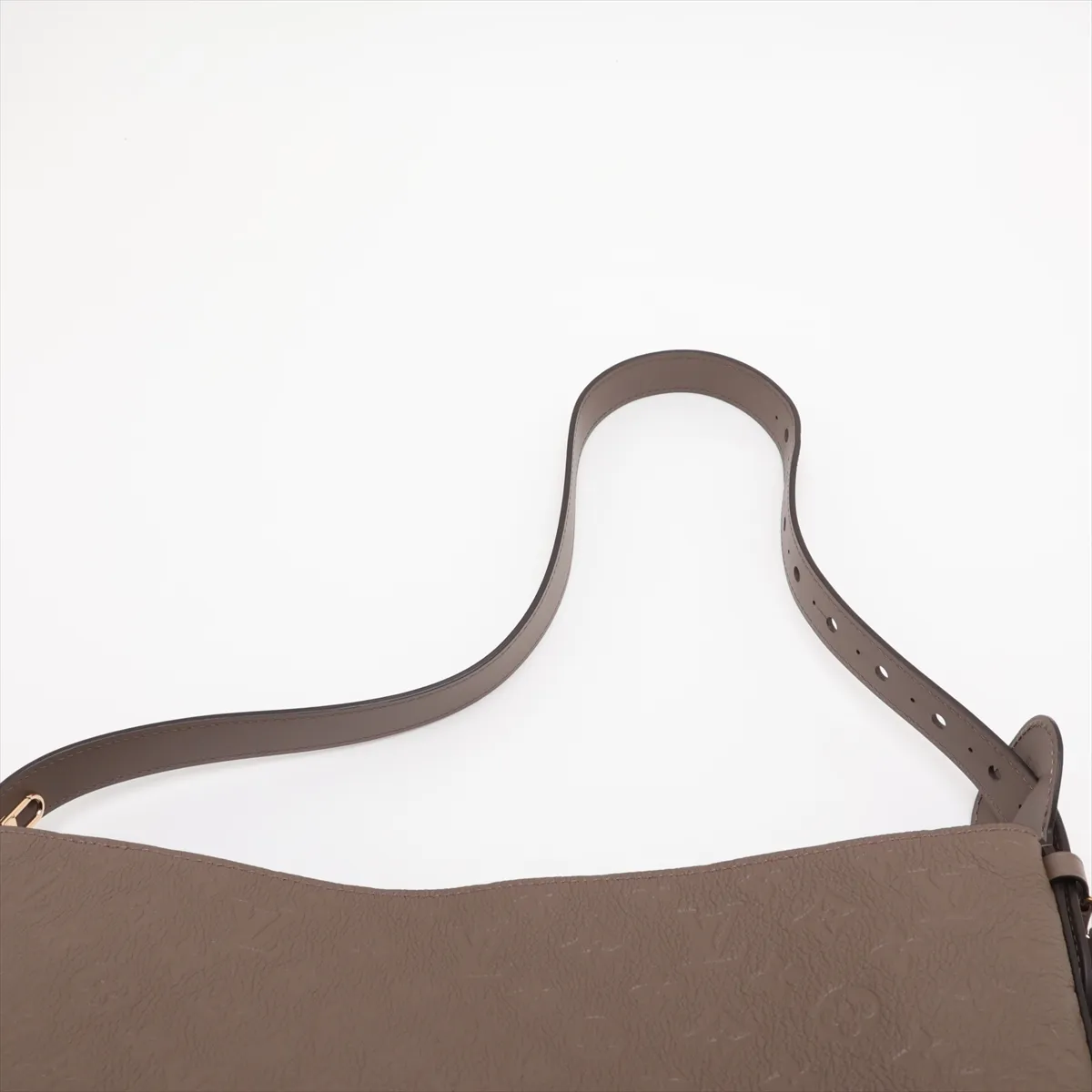Monogram Empreinte All-in GM M25823 Beige (RFID detected) — view 6