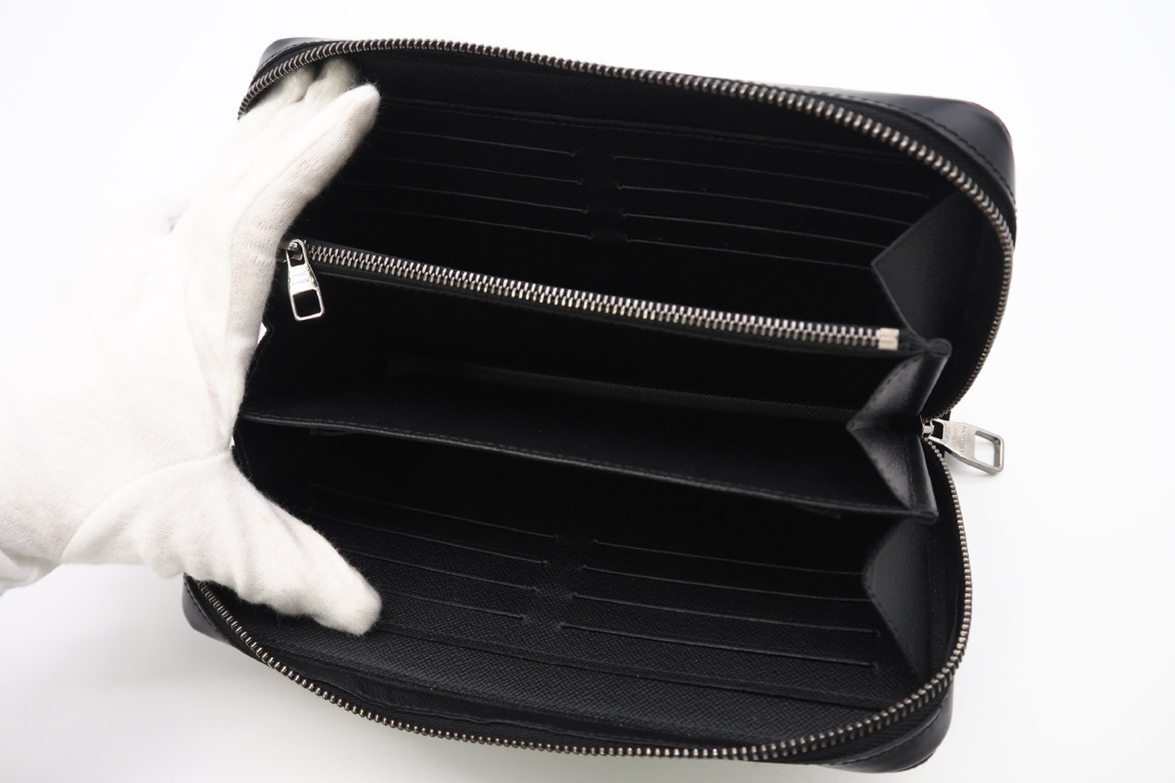 M61698 Monogram Eclipse Zippy XL Black Gray Wallet — view 8