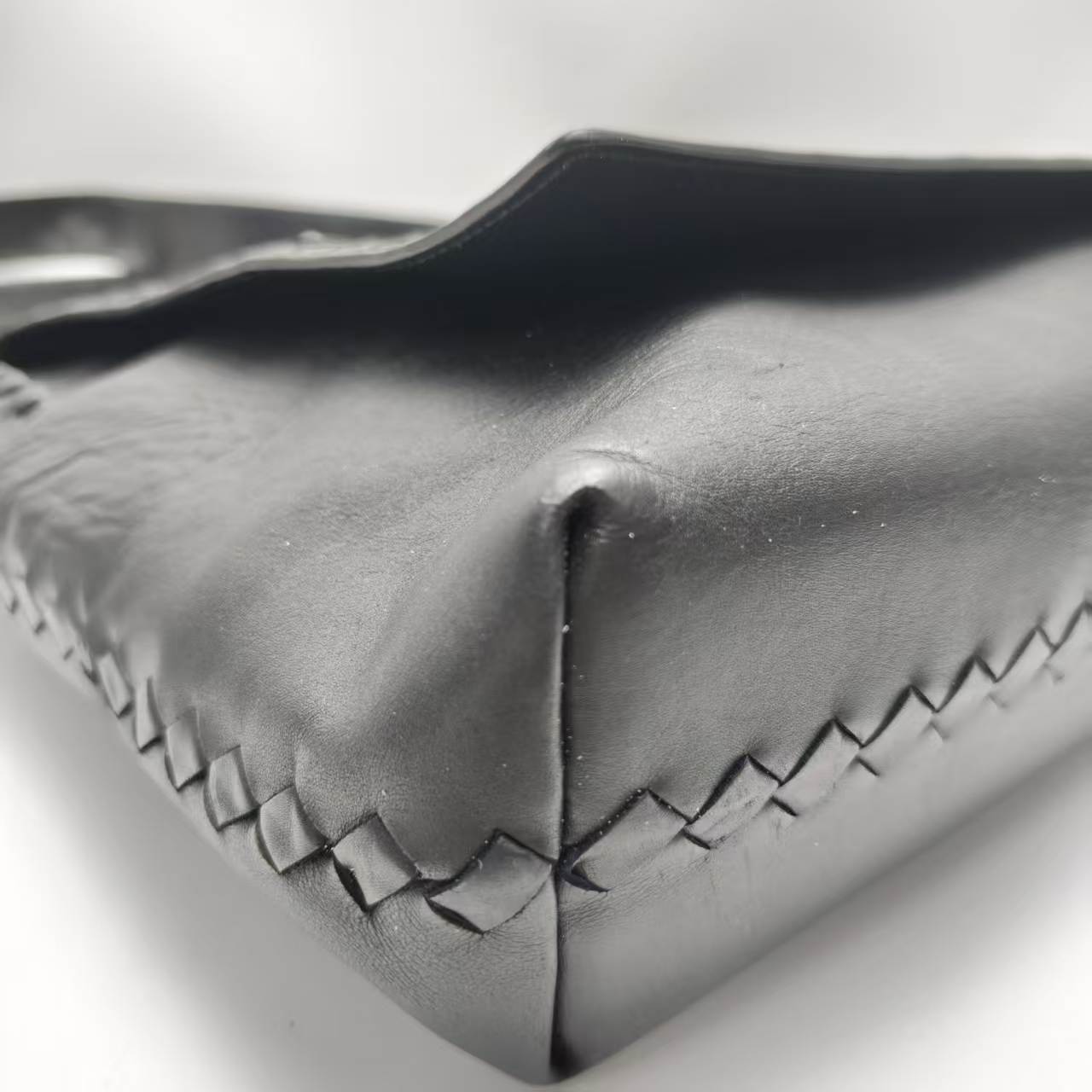 【*Shipped from: China*】BOTTEGA VENETA Leather Shoulder Bag — view 3