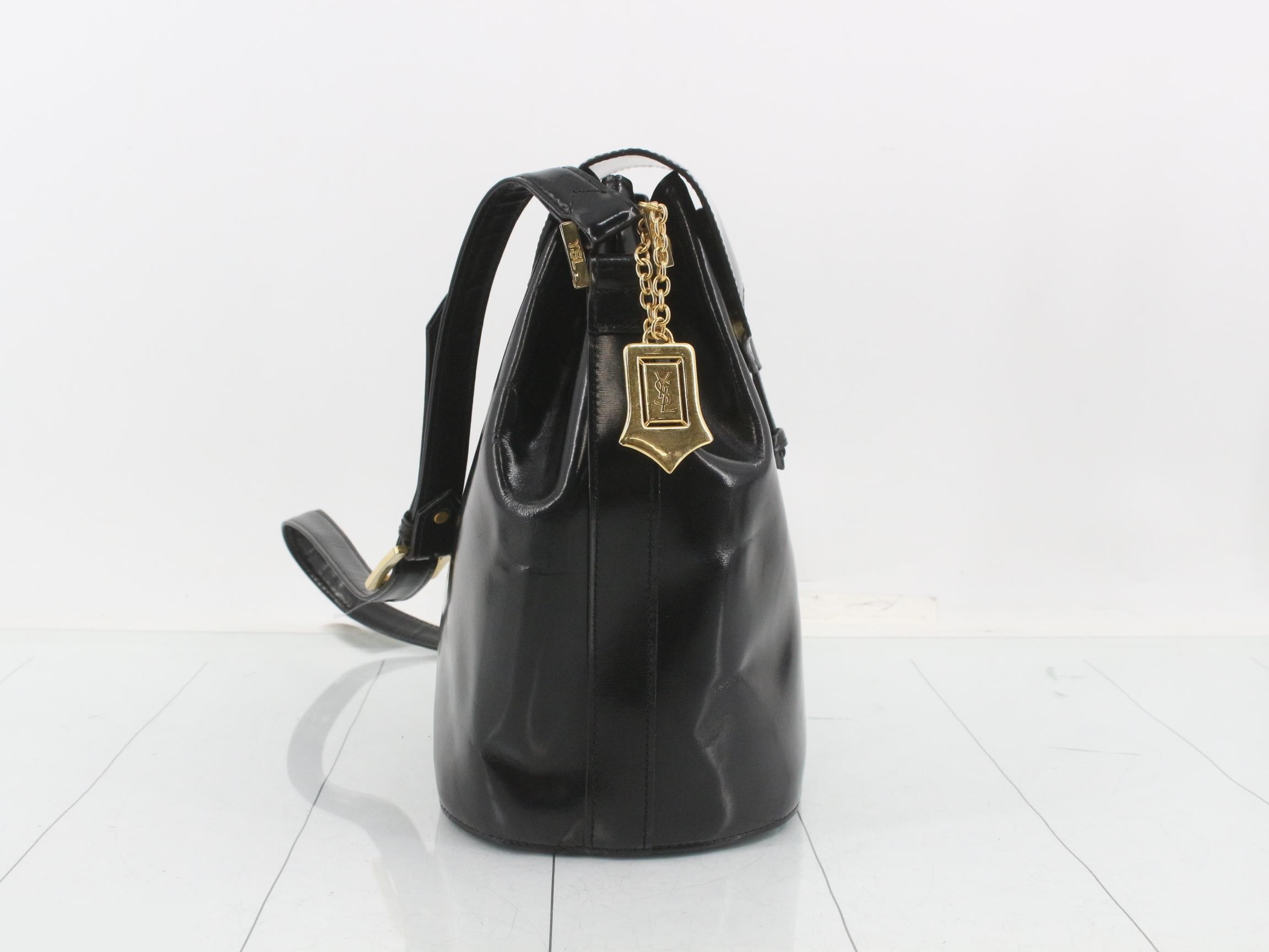shoulder bag with YSL charm, black leather. — view 4