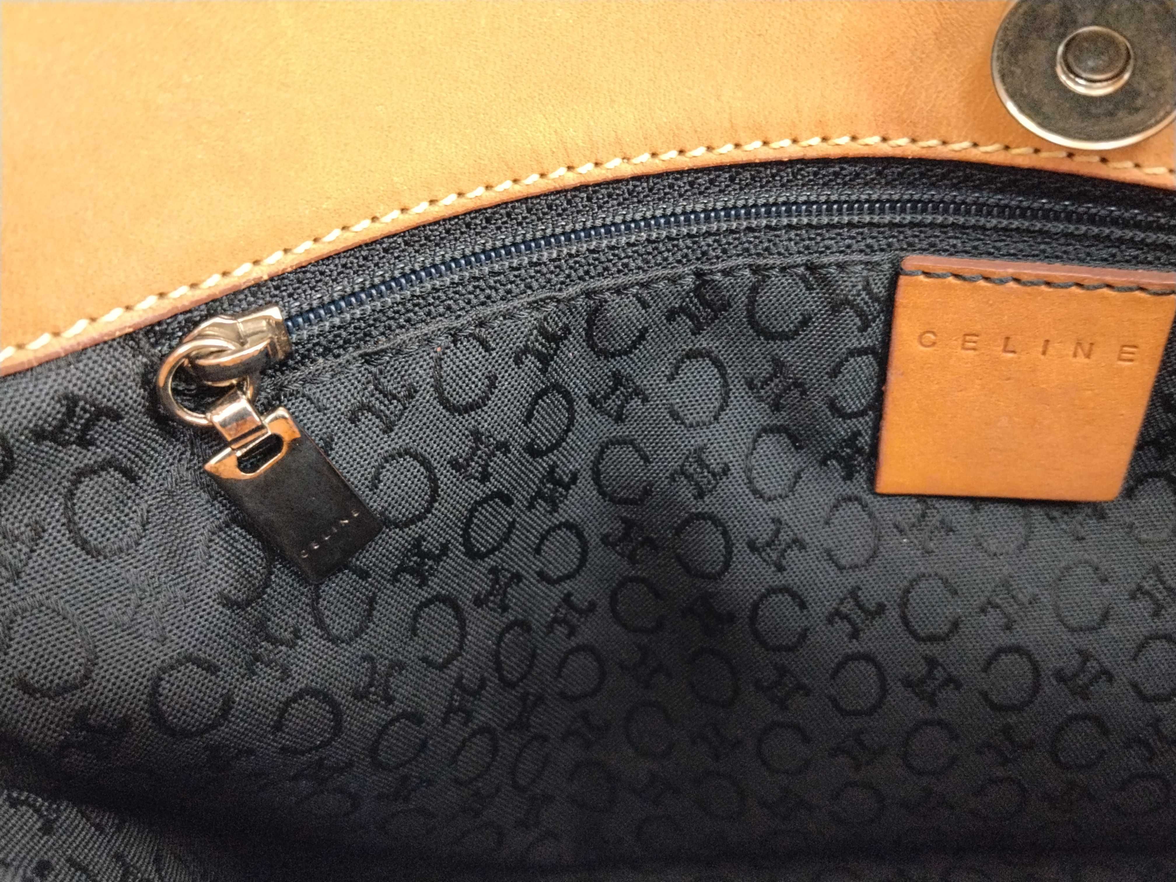 Suede Macadam Leather Black One-Shoulder Bag — view 13
