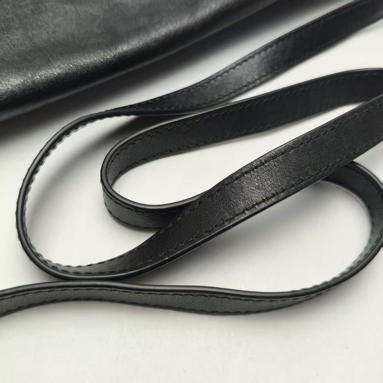 【*Shipped from: China*】BALENCIAGA Leather Shoulder Bag — view 13