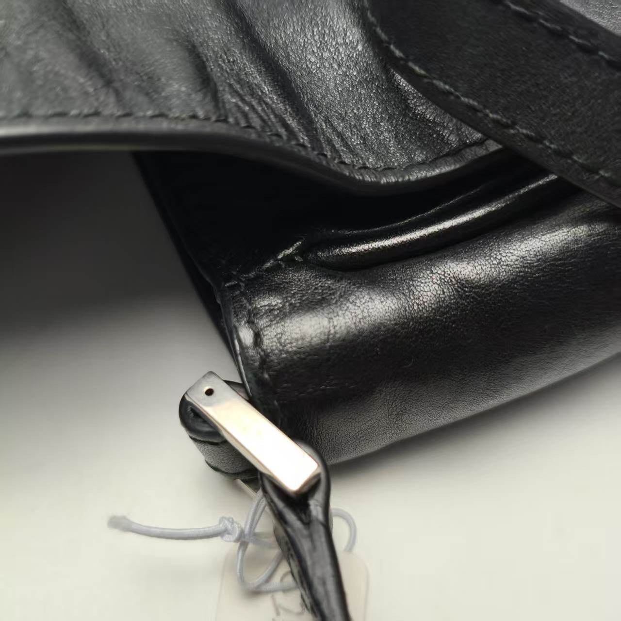 【*Shipped from: China*】BALENCIAGA Leather Shoulder Bag — view 10