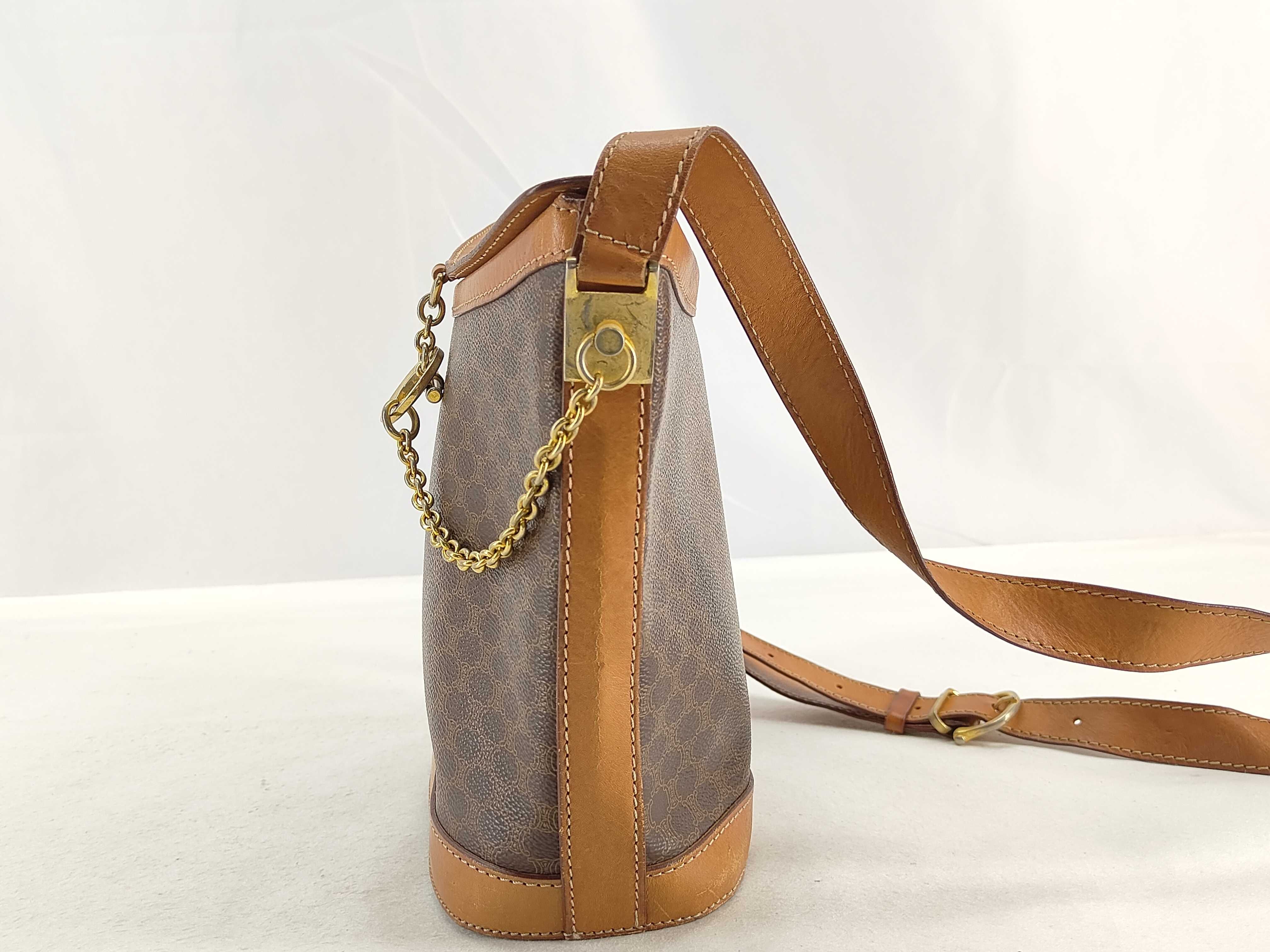 shoulder bag — view 3