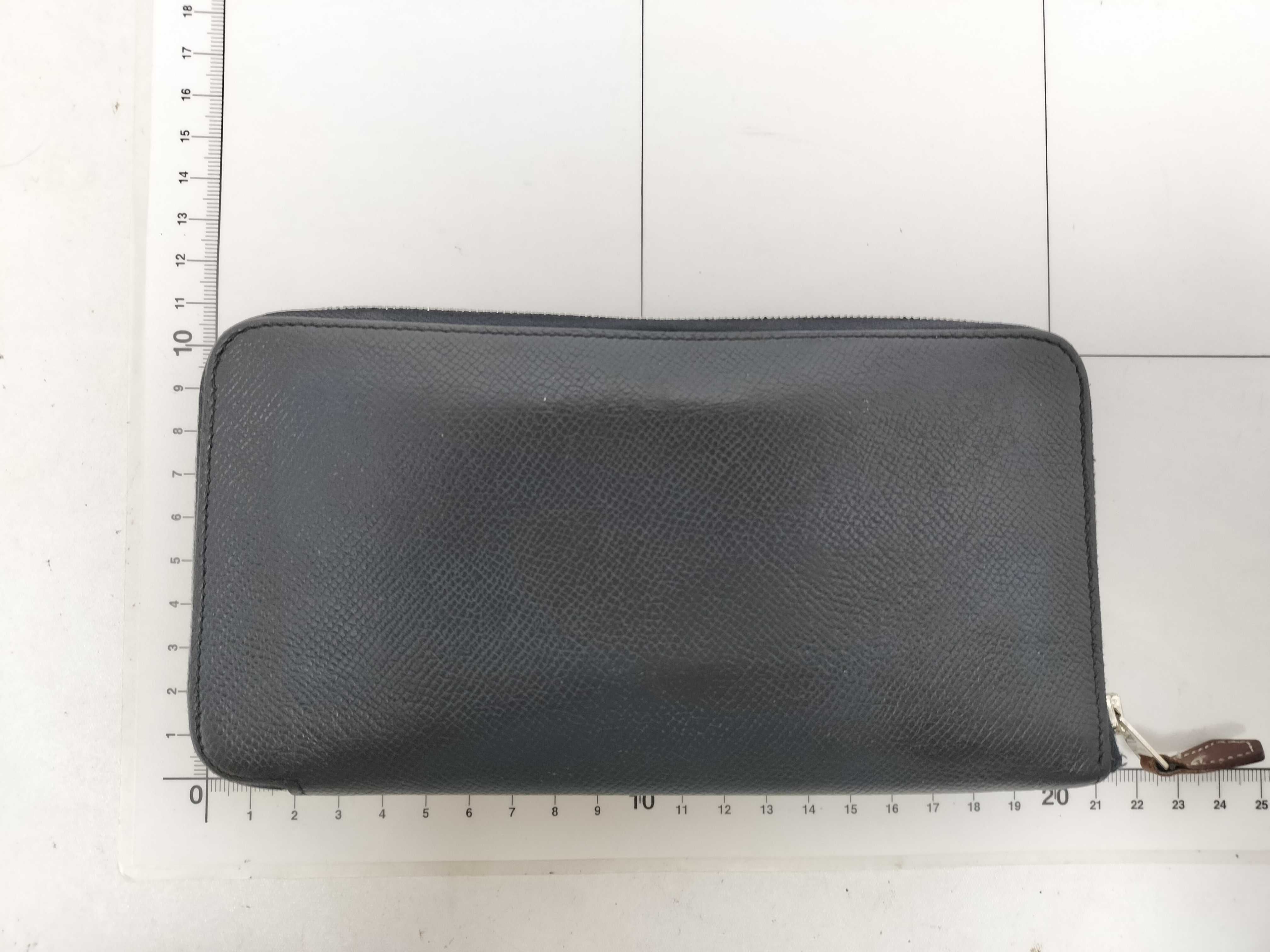 Azap Long Silk In Wallet, Veau Epsom Leather, Black, A Stamp — view 2