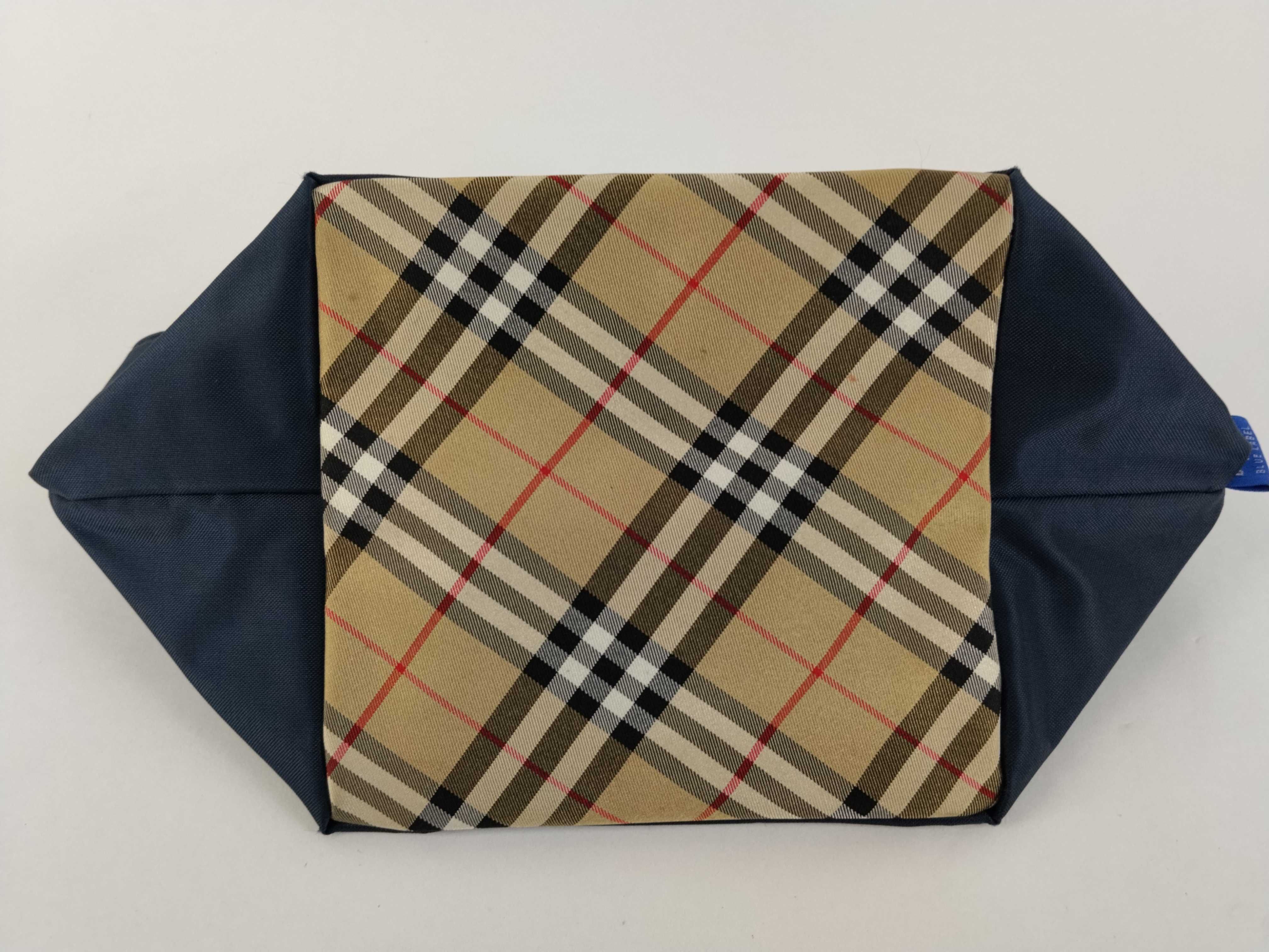 Burberrys / Handbag / Nylon Handbag — view 7