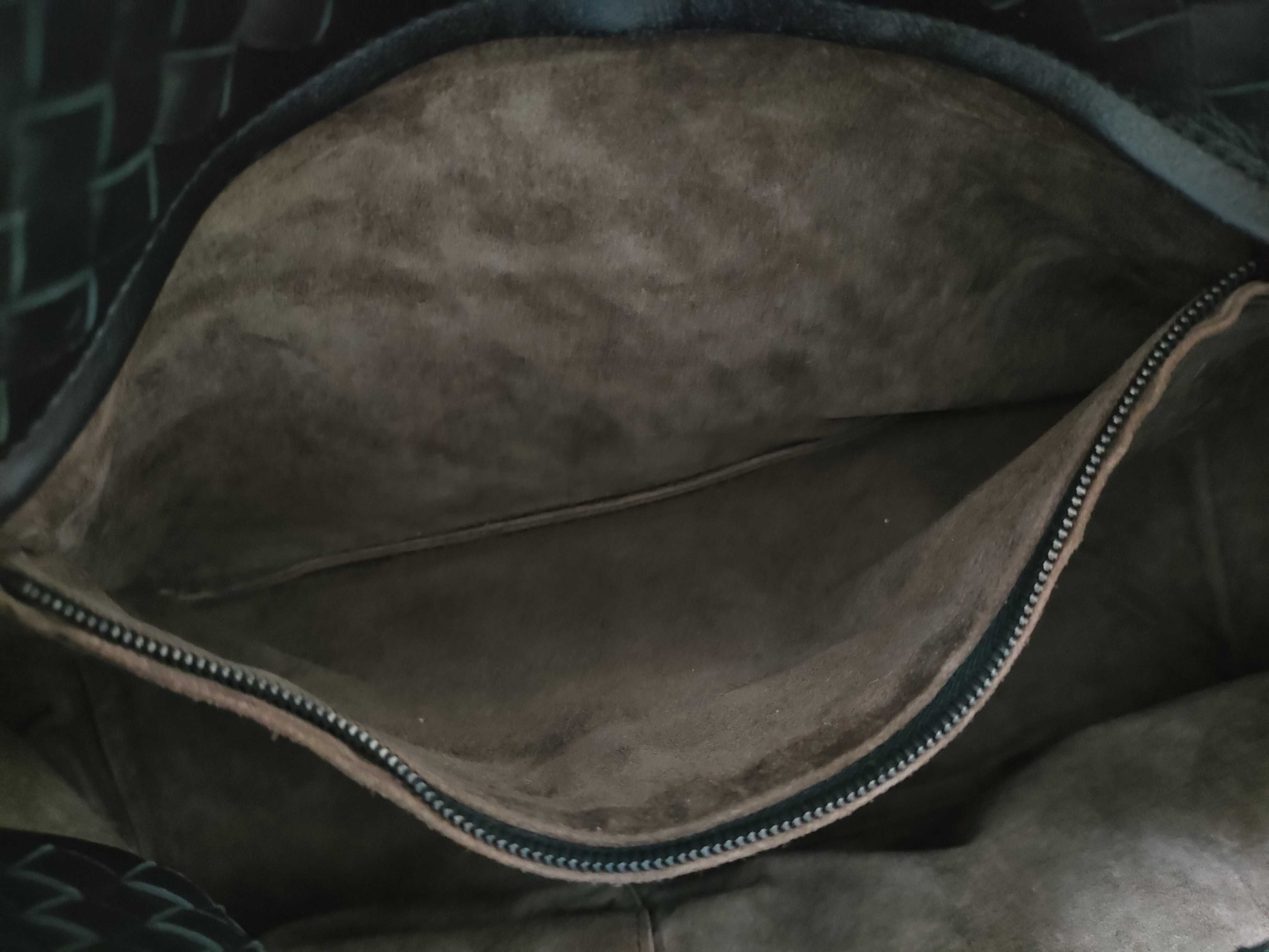 Intrecciato Bottega Veneta Shoulder Bag Intrecciato Handbag — view 10