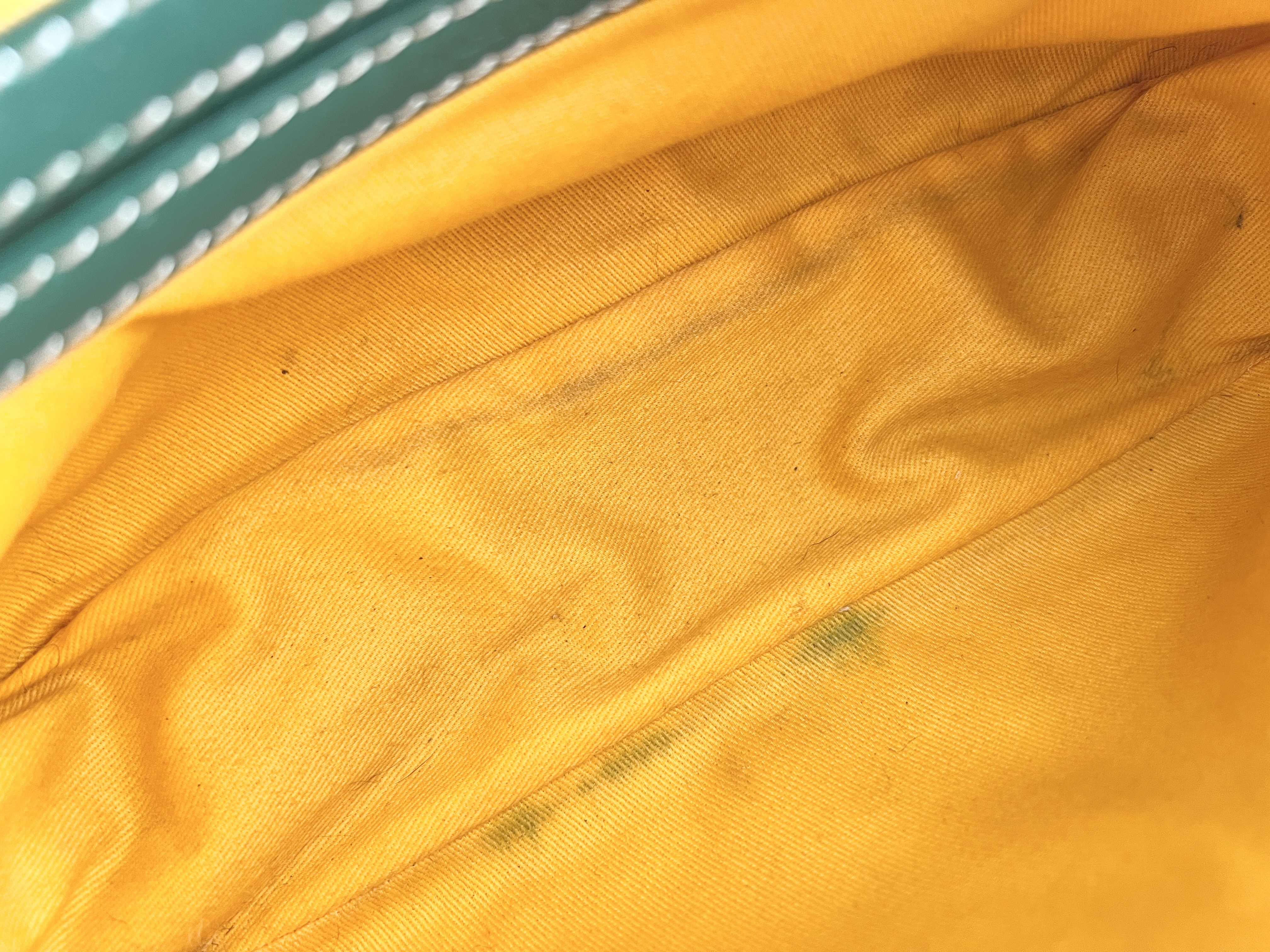 Cup Vert PM Logo Leather Shoulder Bag — view 5