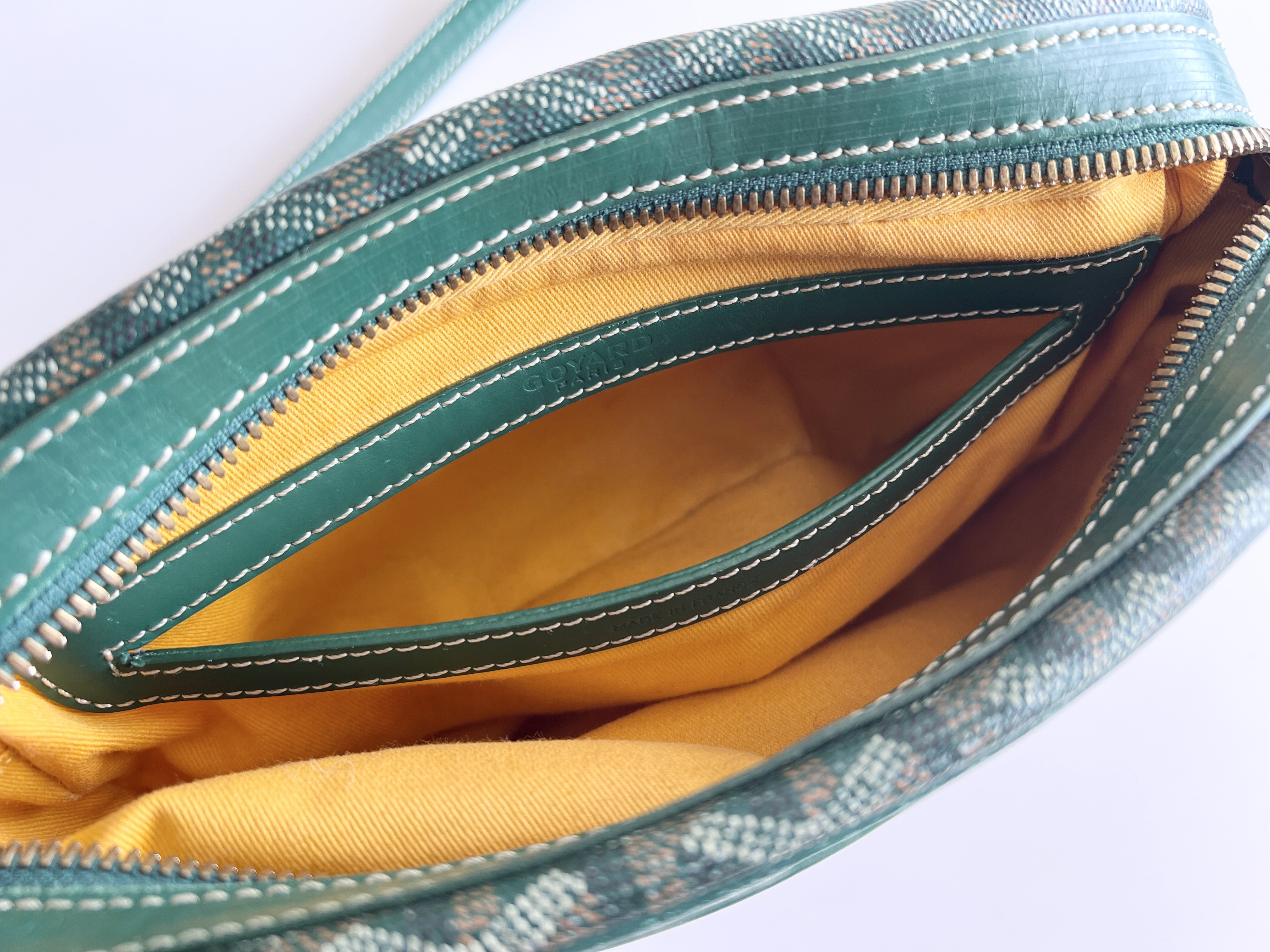 Cup Vert PM Logo Leather Shoulder Bag — view 6