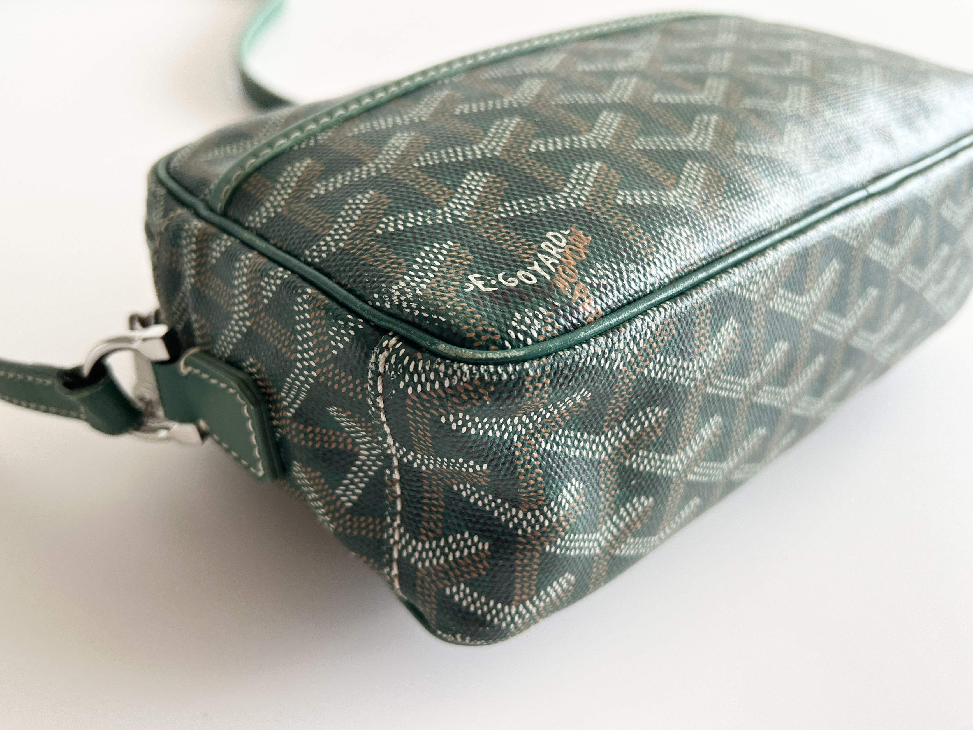 Cup Vert PM Logo Leather Shoulder Bag — view 8