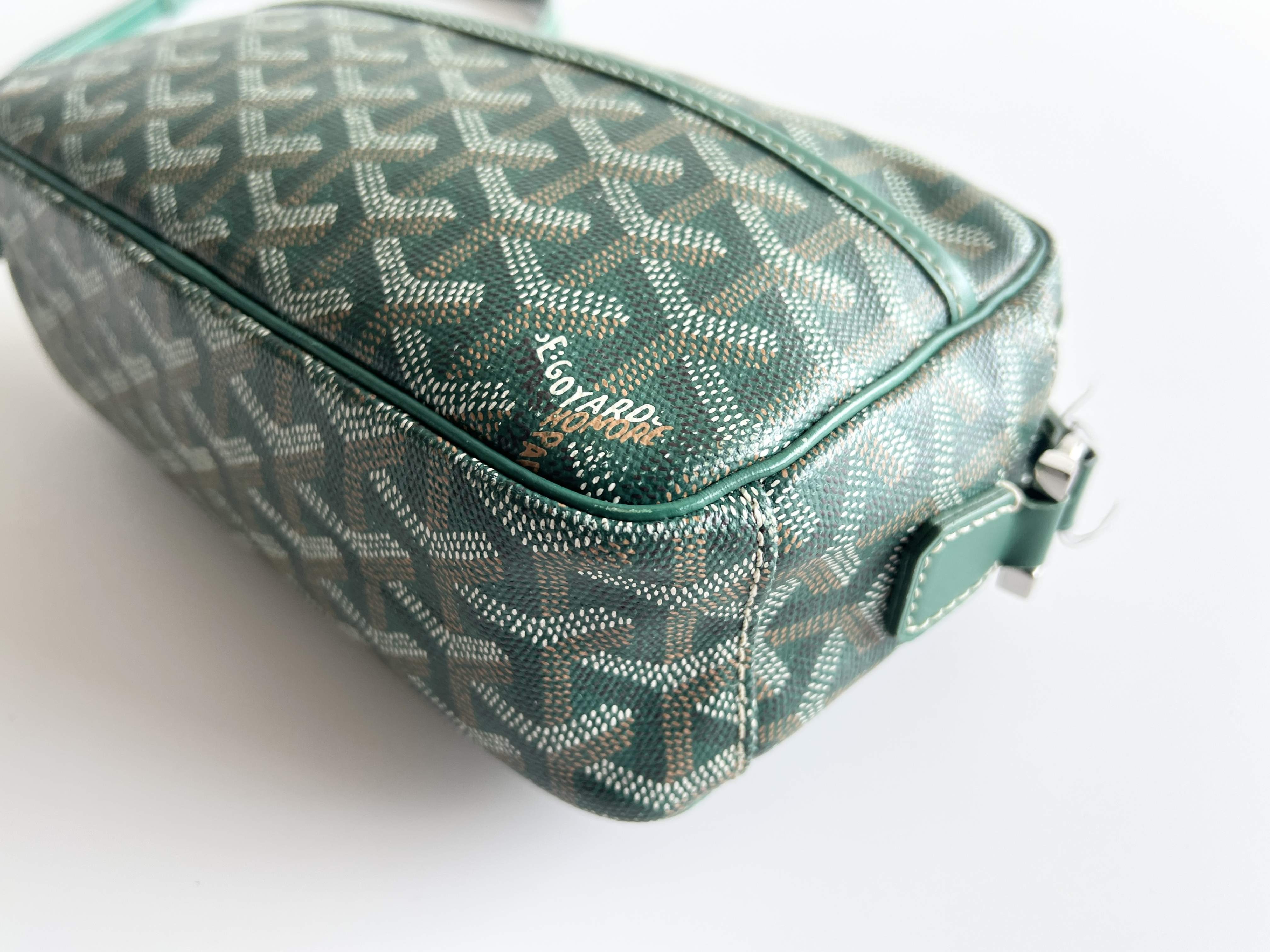 Cup Vert PM Logo Leather Shoulder Bag — view 9