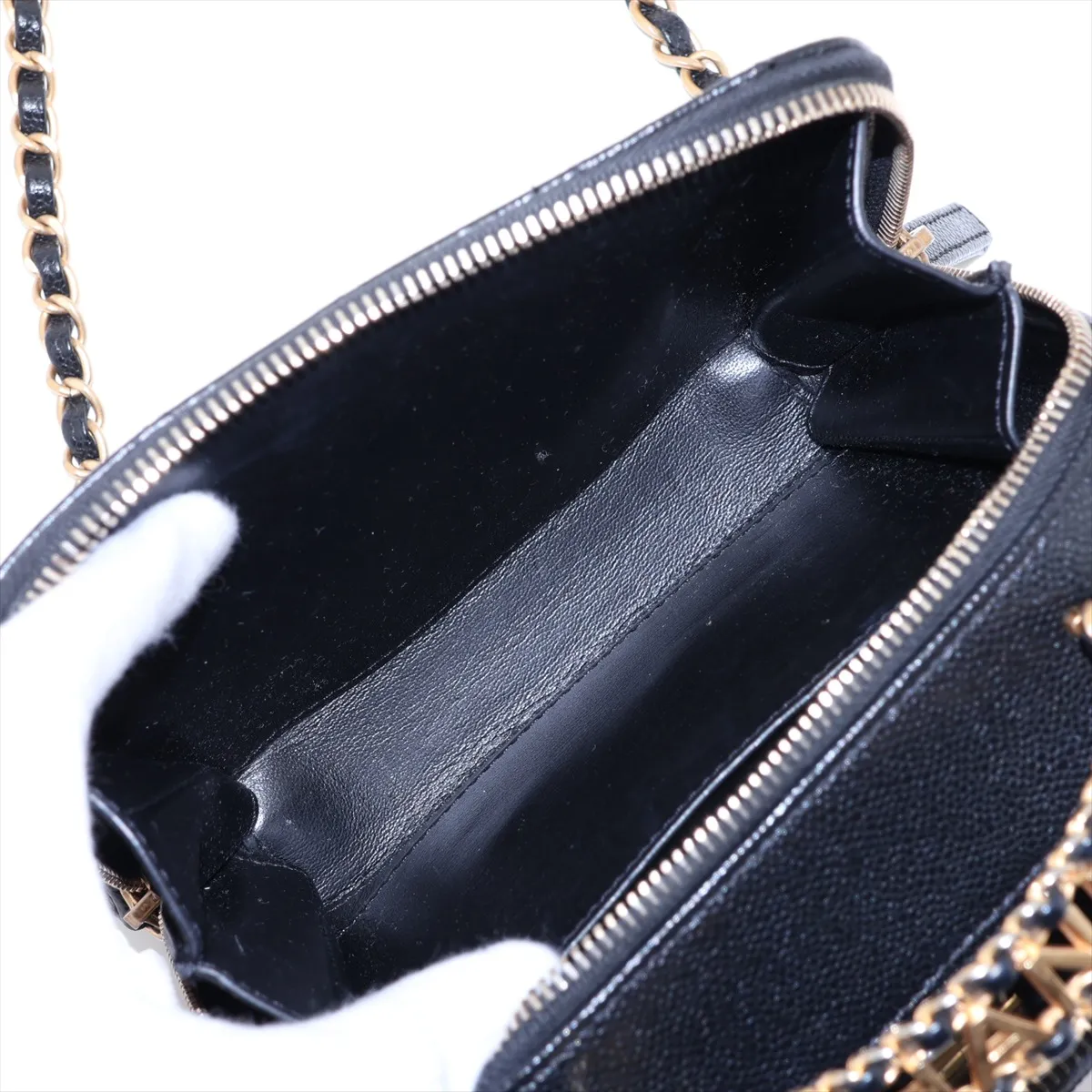Matelassé Caviar Skin 2-Way Handbag, Top Handle, Black with Gold Hardware, TKH08J39, Random Plate — view 9
