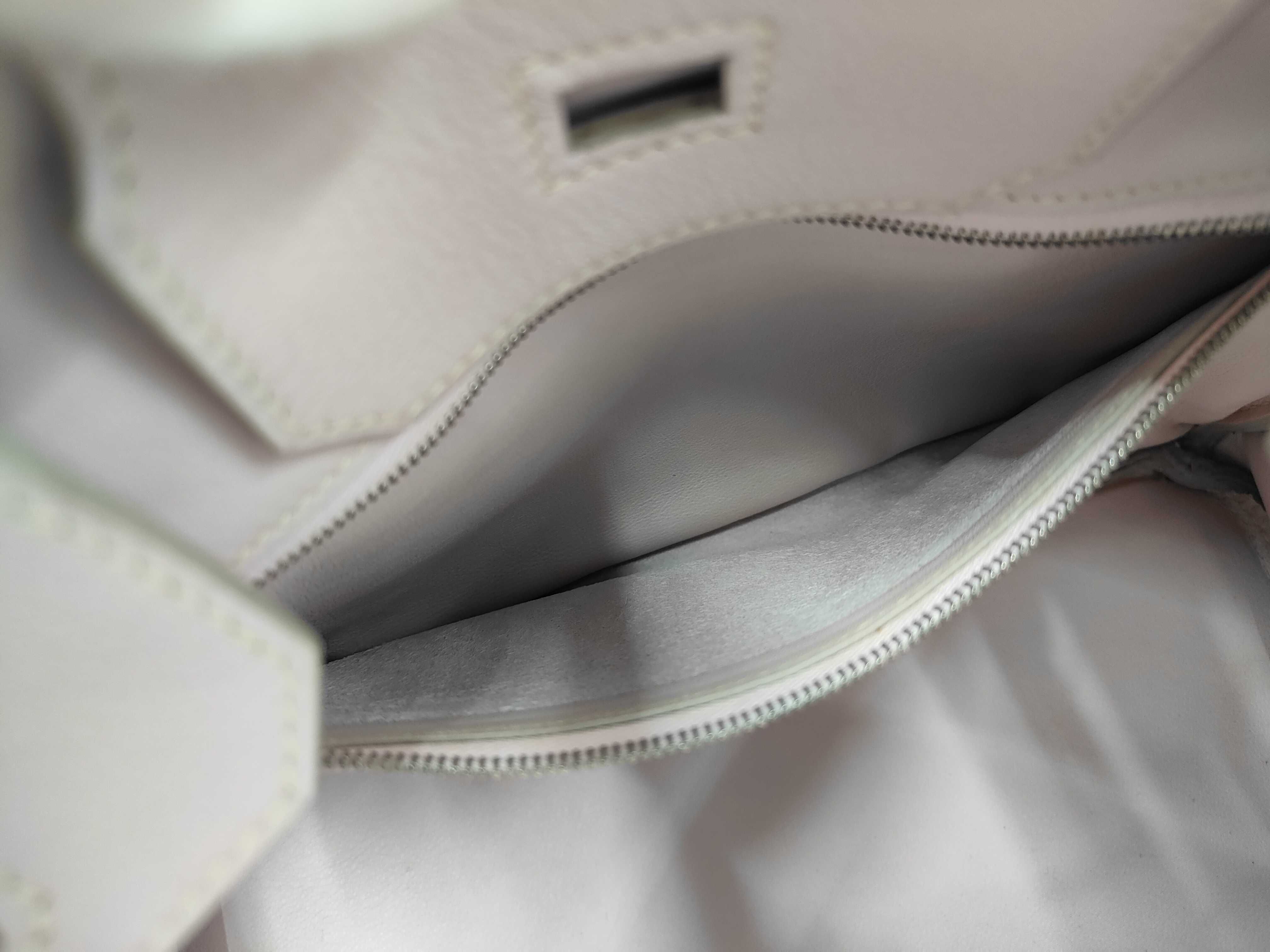 handbag — view 11