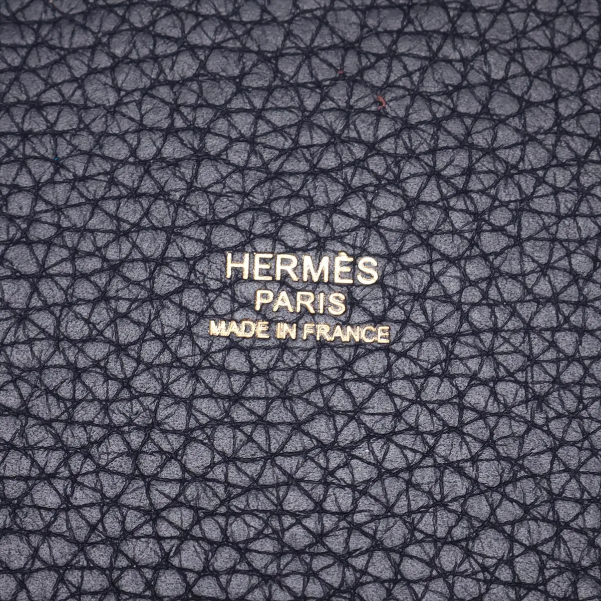 Hermès Picotin Lock 22 MM Casaque Taurillon Clemence Rose Extreme x Bleu Nuit Gold Hardware D:2019 — view 8