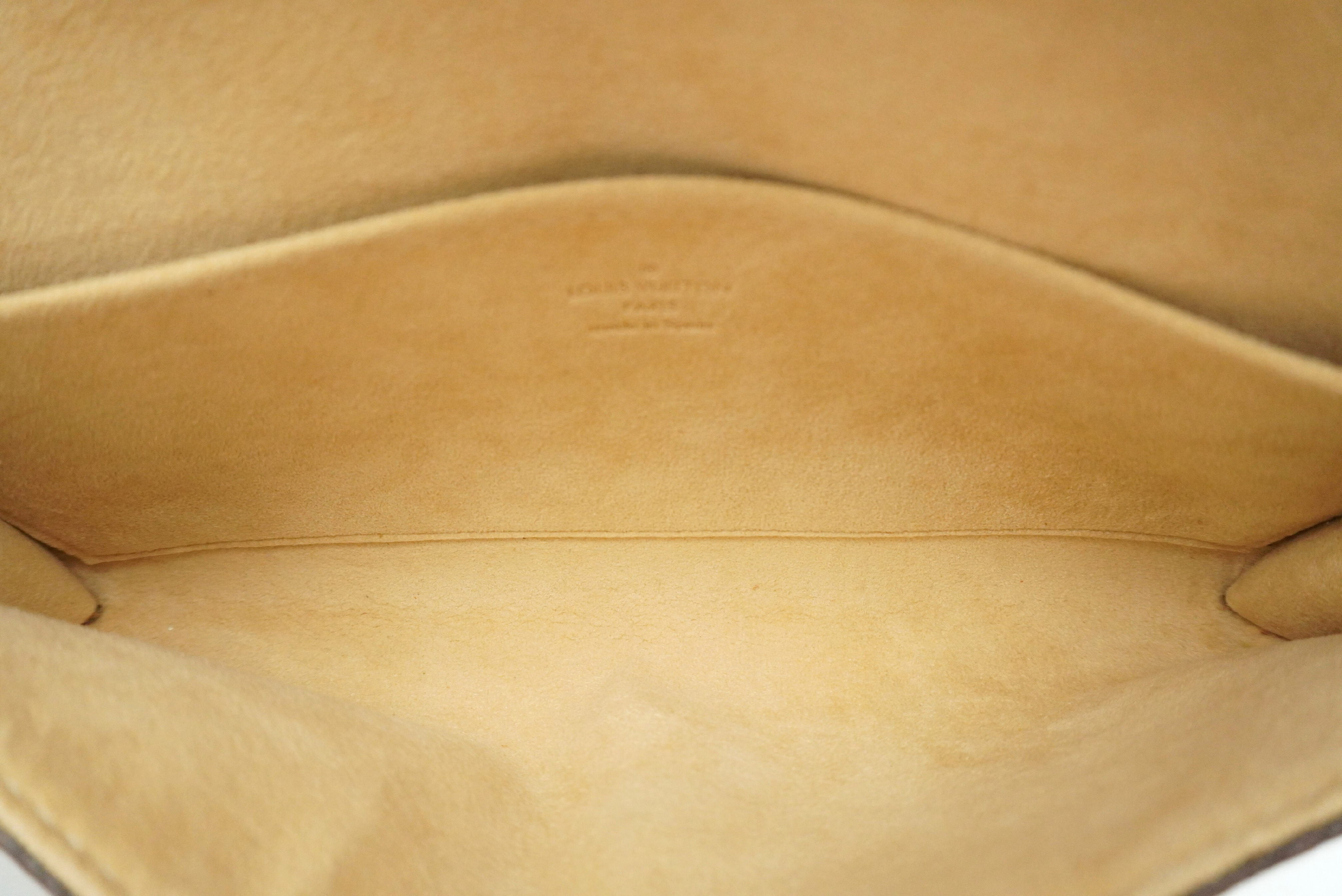 Monogram Pochette Twin GM M51852 Shoulder Bag — view 10