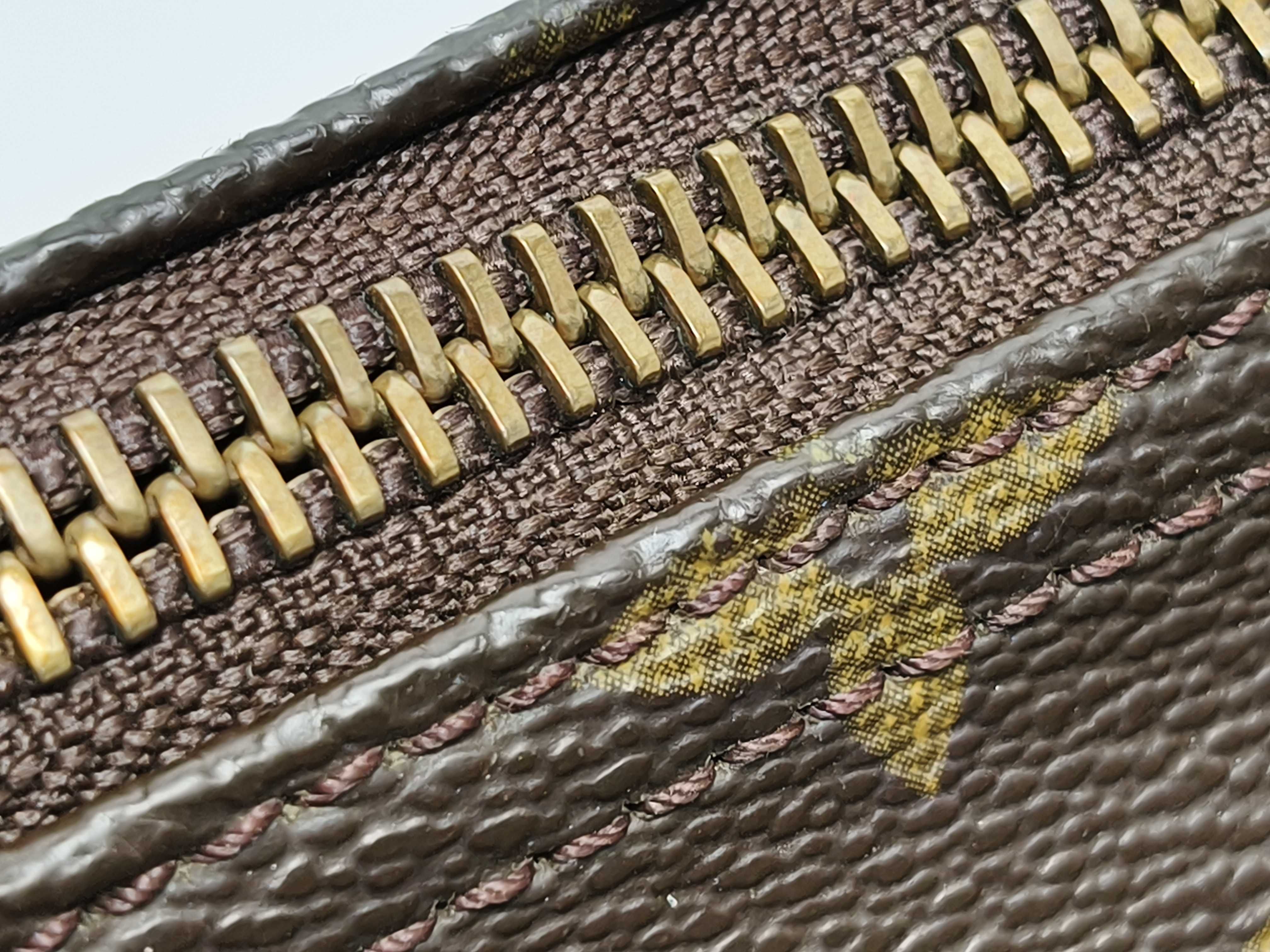 Monogram Louis Vuitton Speedy 30 M41526 Handbag — view 6