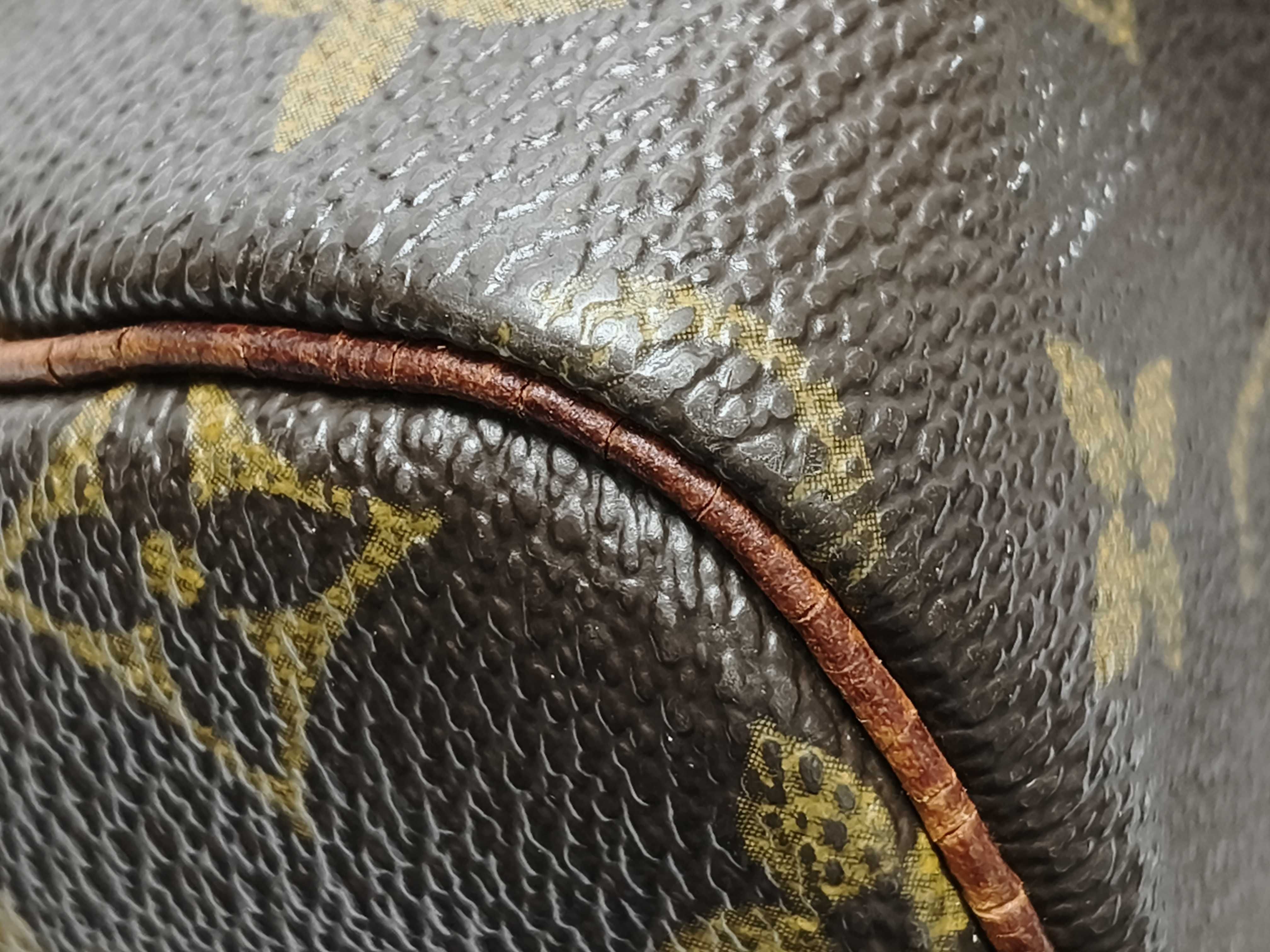 Monogram Louis Vuitton Speedy 30 M41526 Handbag — view 7