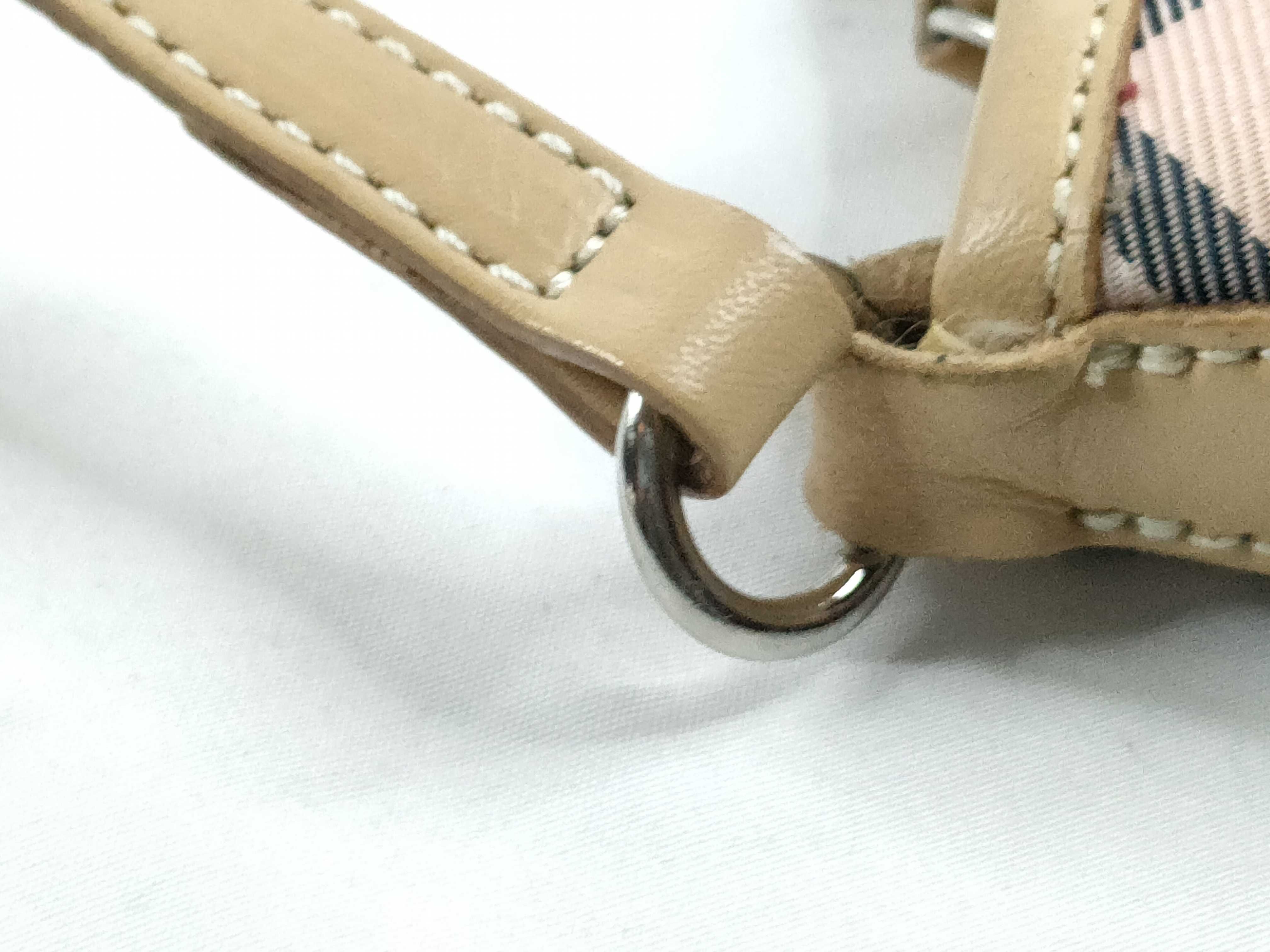 Blue Label Burberry Shoulder Bag — view 9