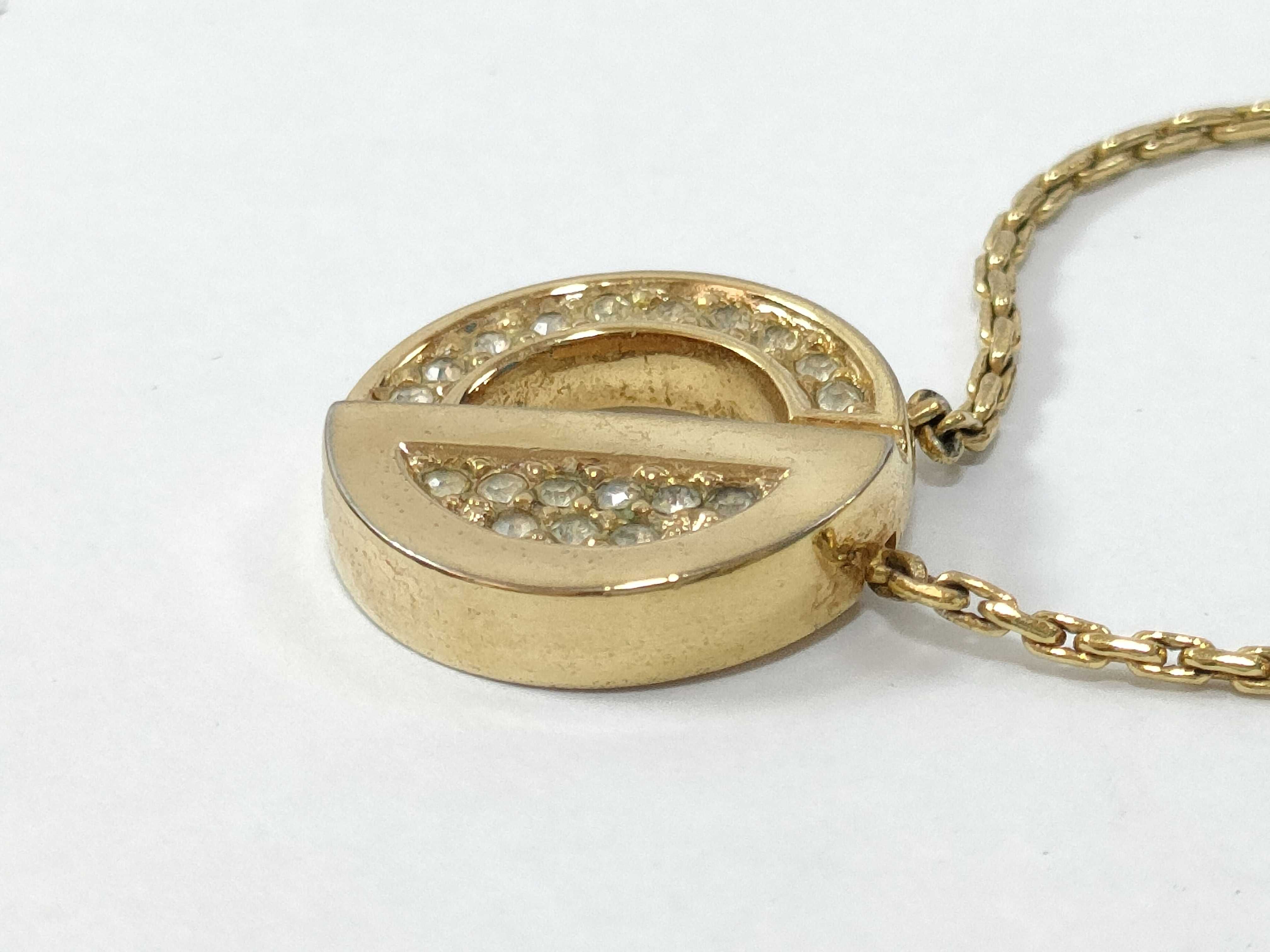 Necklace — view 3