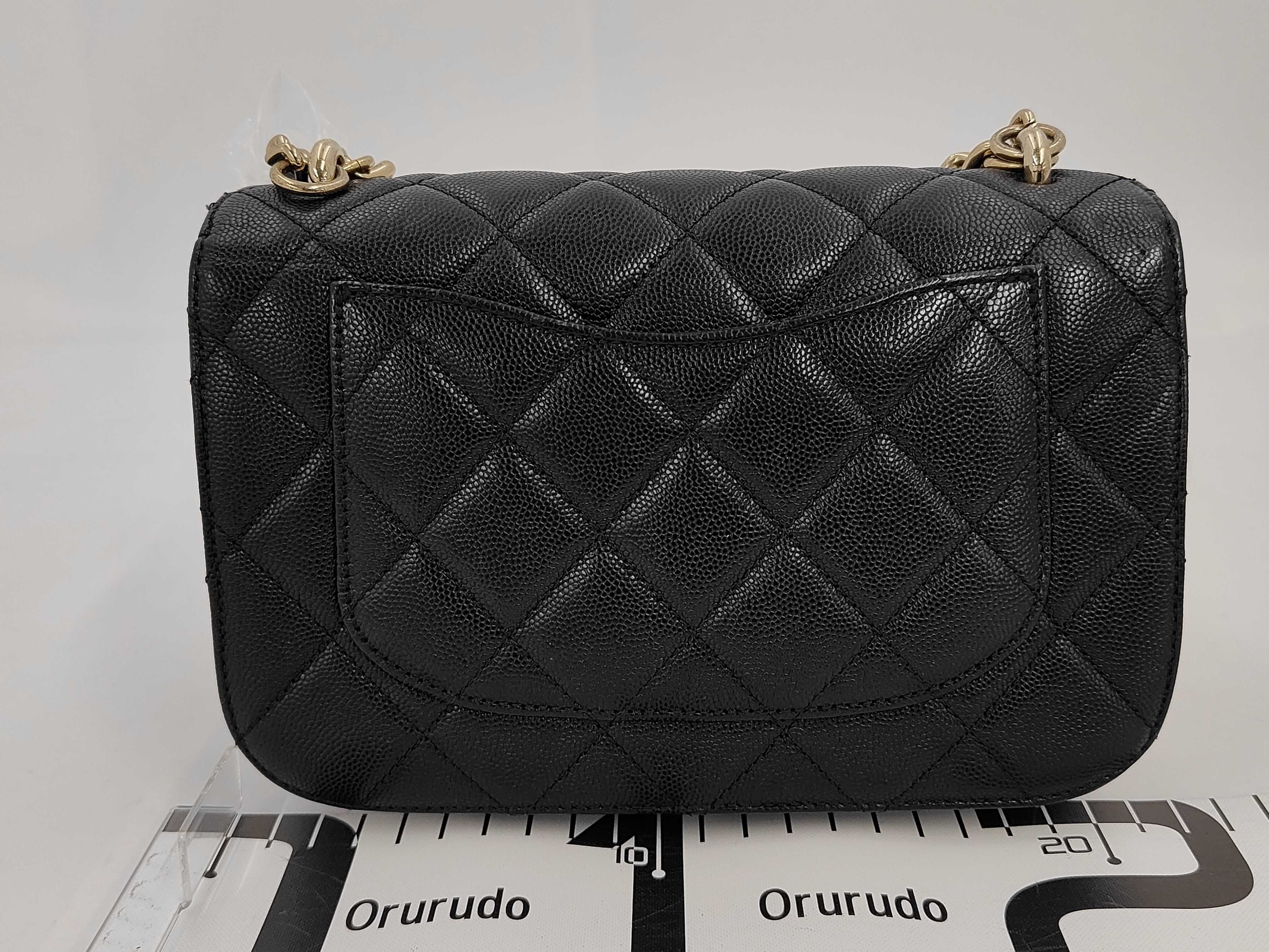 Matelassé Caviar Skin Shoulder Bag — view 2