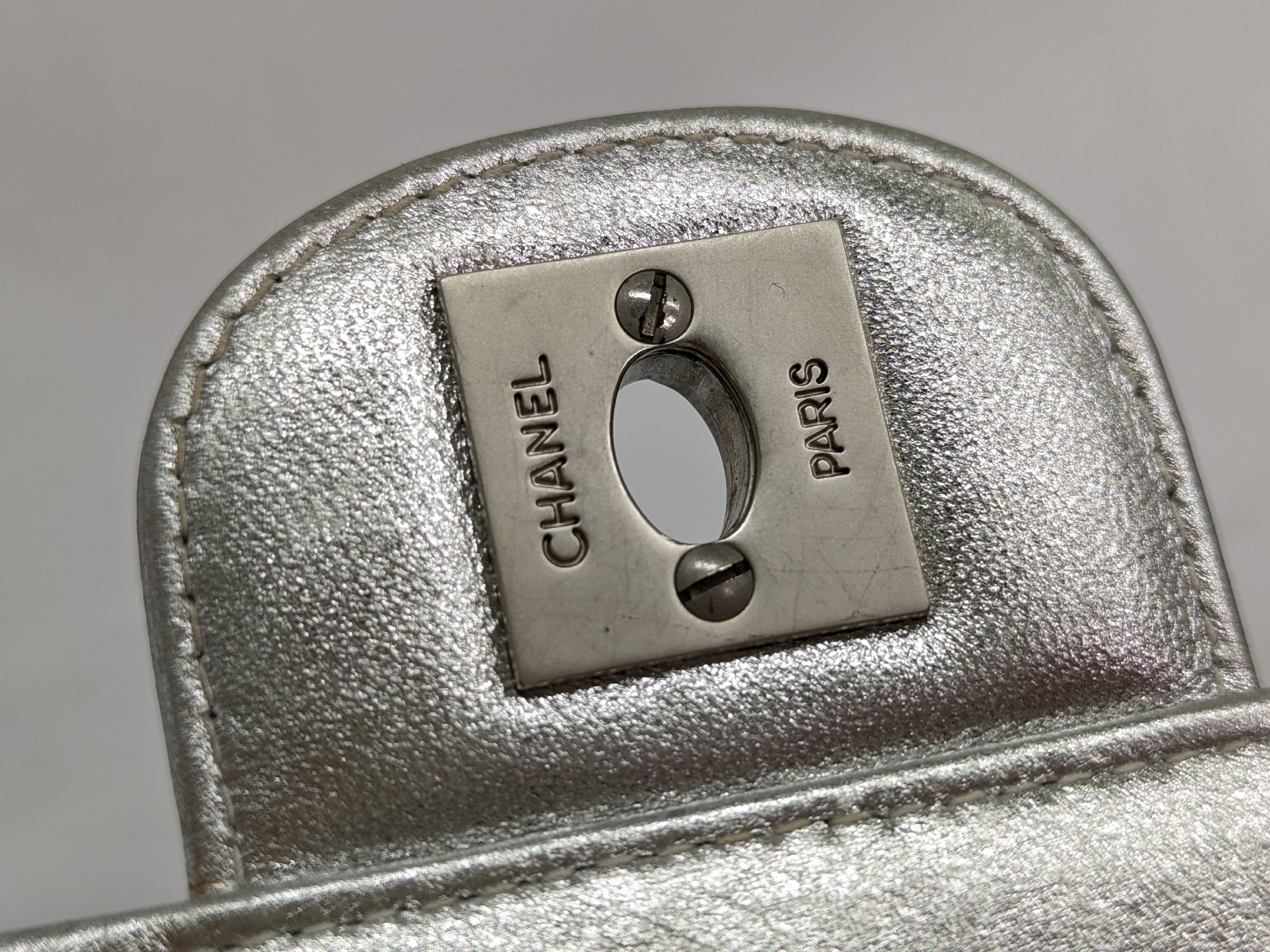 New Travel Line Chain Shoulder Bag (Series 6) — view 9