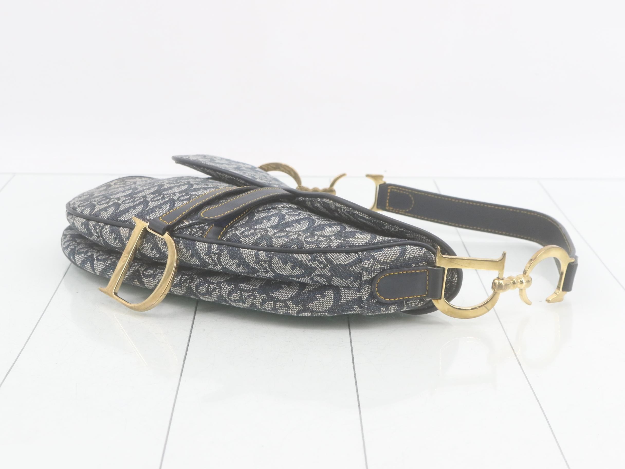 Saddle Trotter Shoulder Bag — view 6