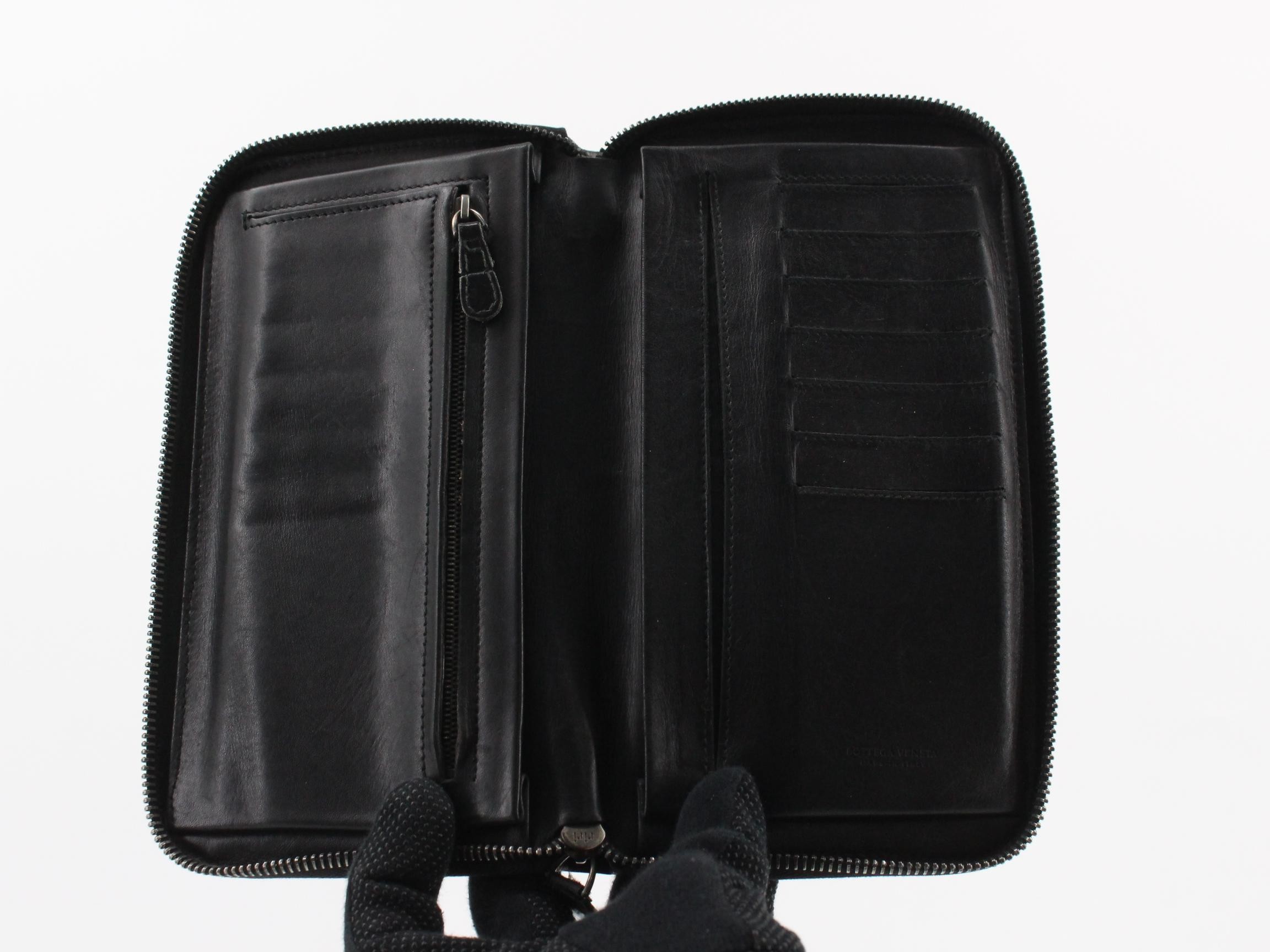 Intrecciato (bags) and wallets — view 4