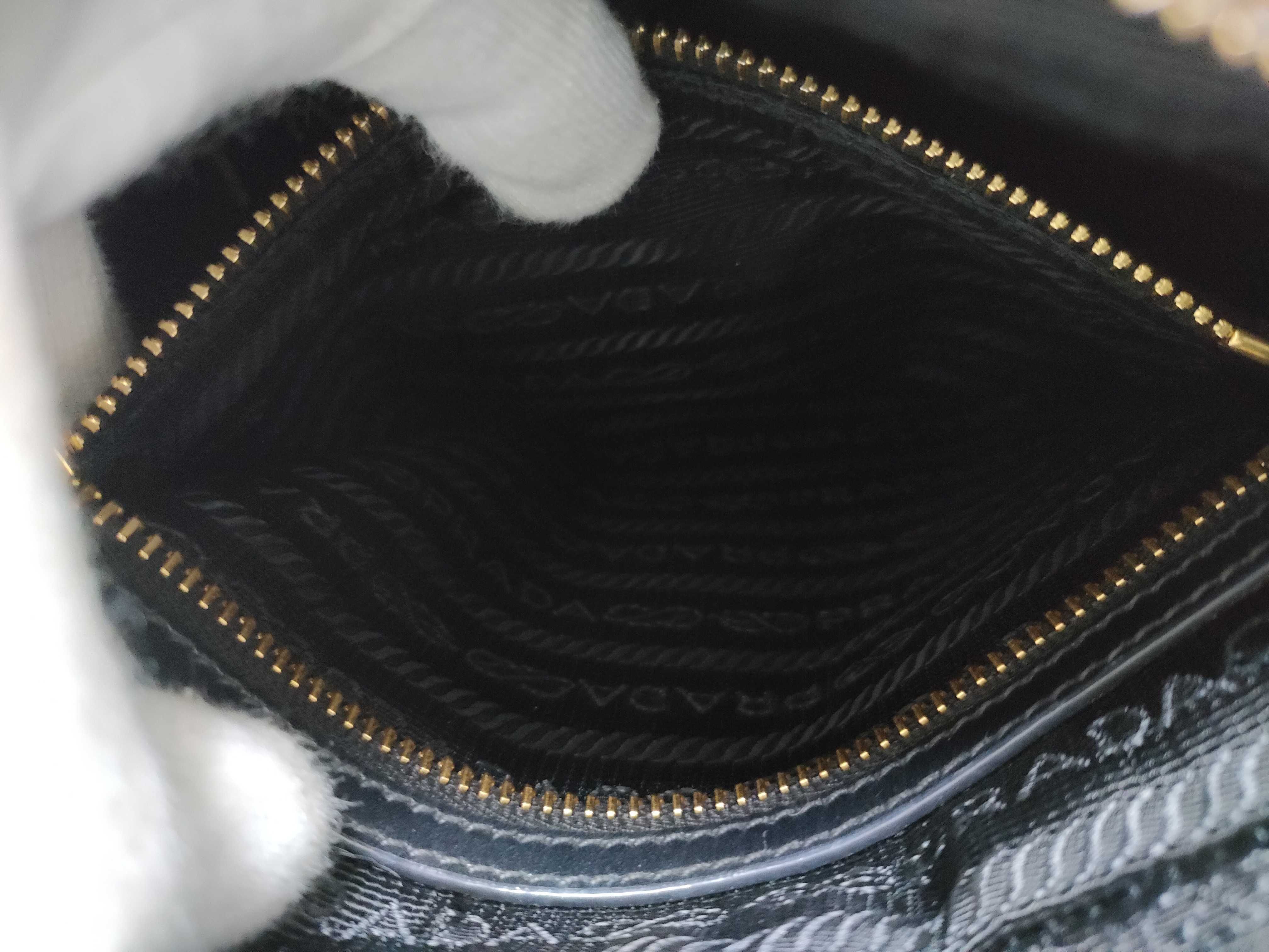 Nylon Shoulder Bag 1BH089 — view 11