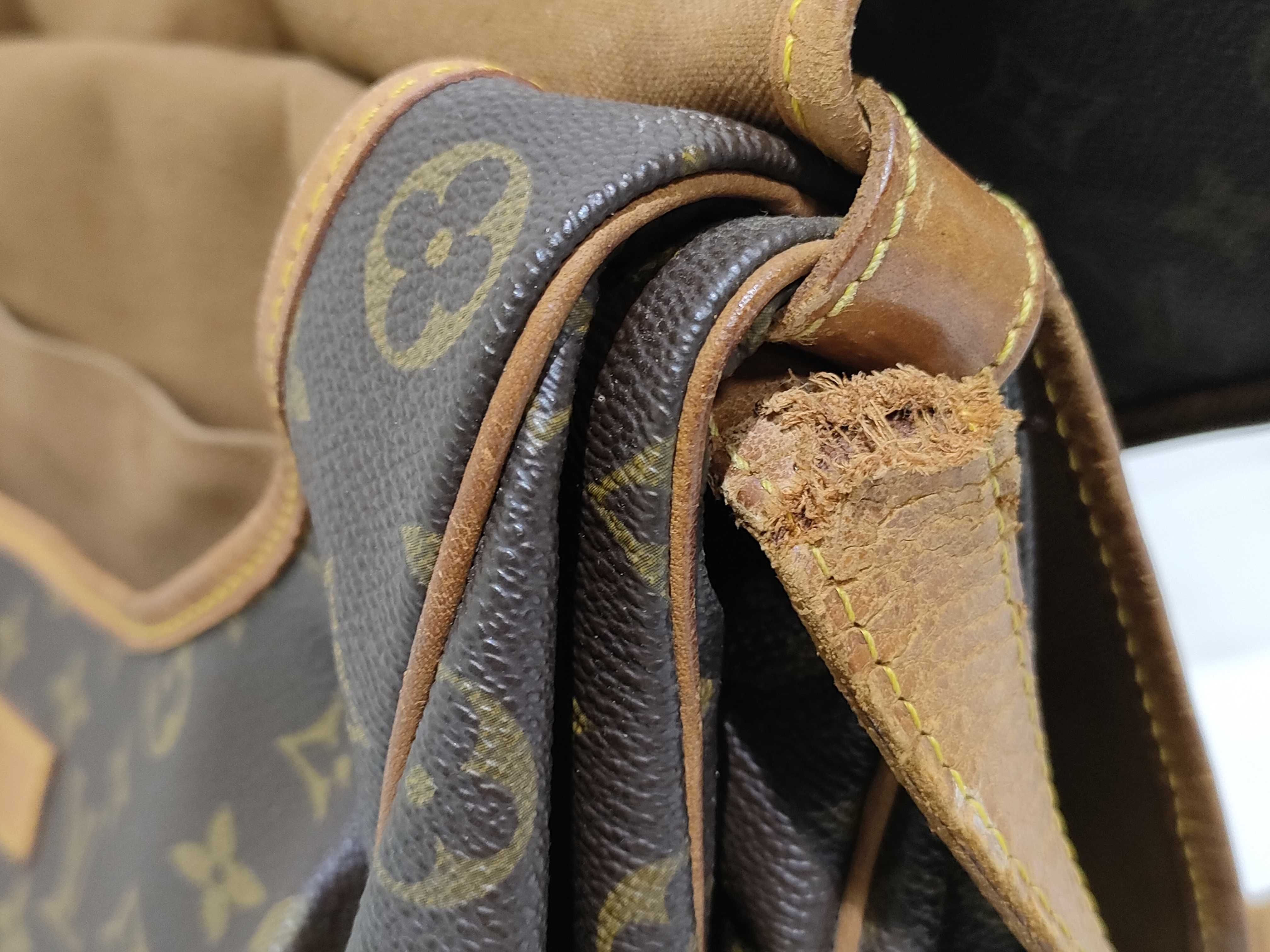 Monogram M42256 Saumur 30 Shoulder Bag — view 13