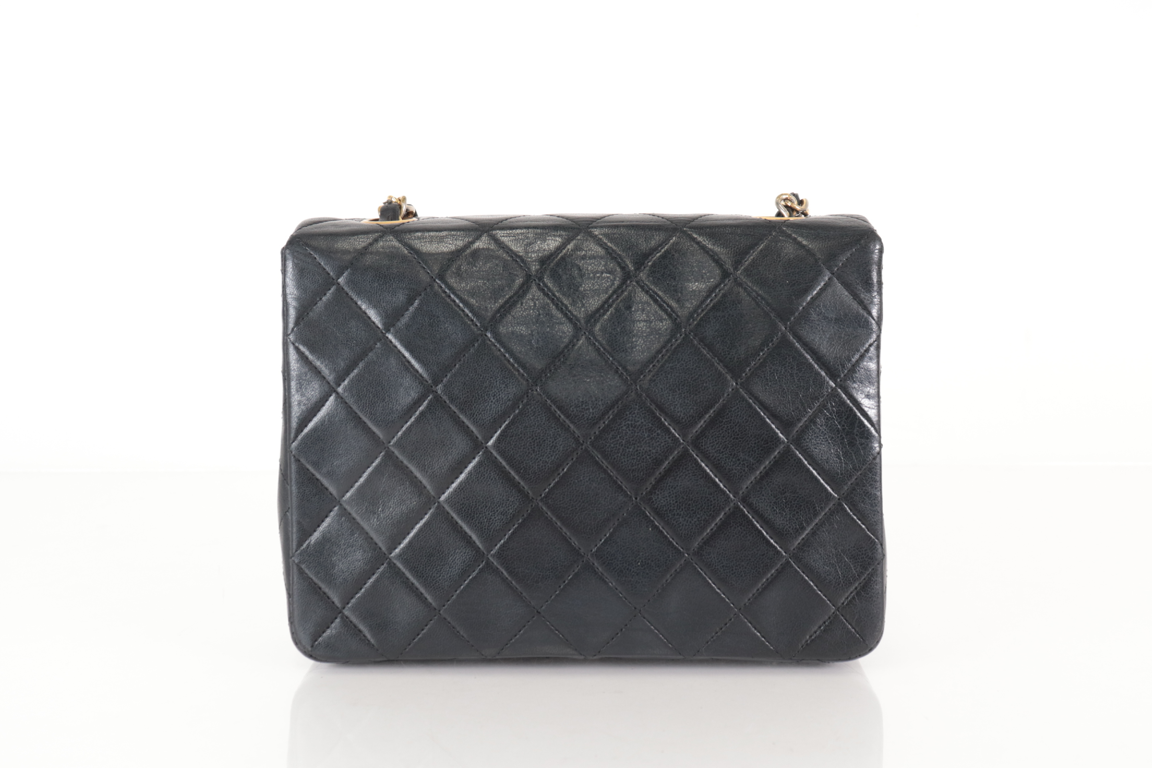 Medium Matram Chain Shoulder Bag (Series 1) — view 3