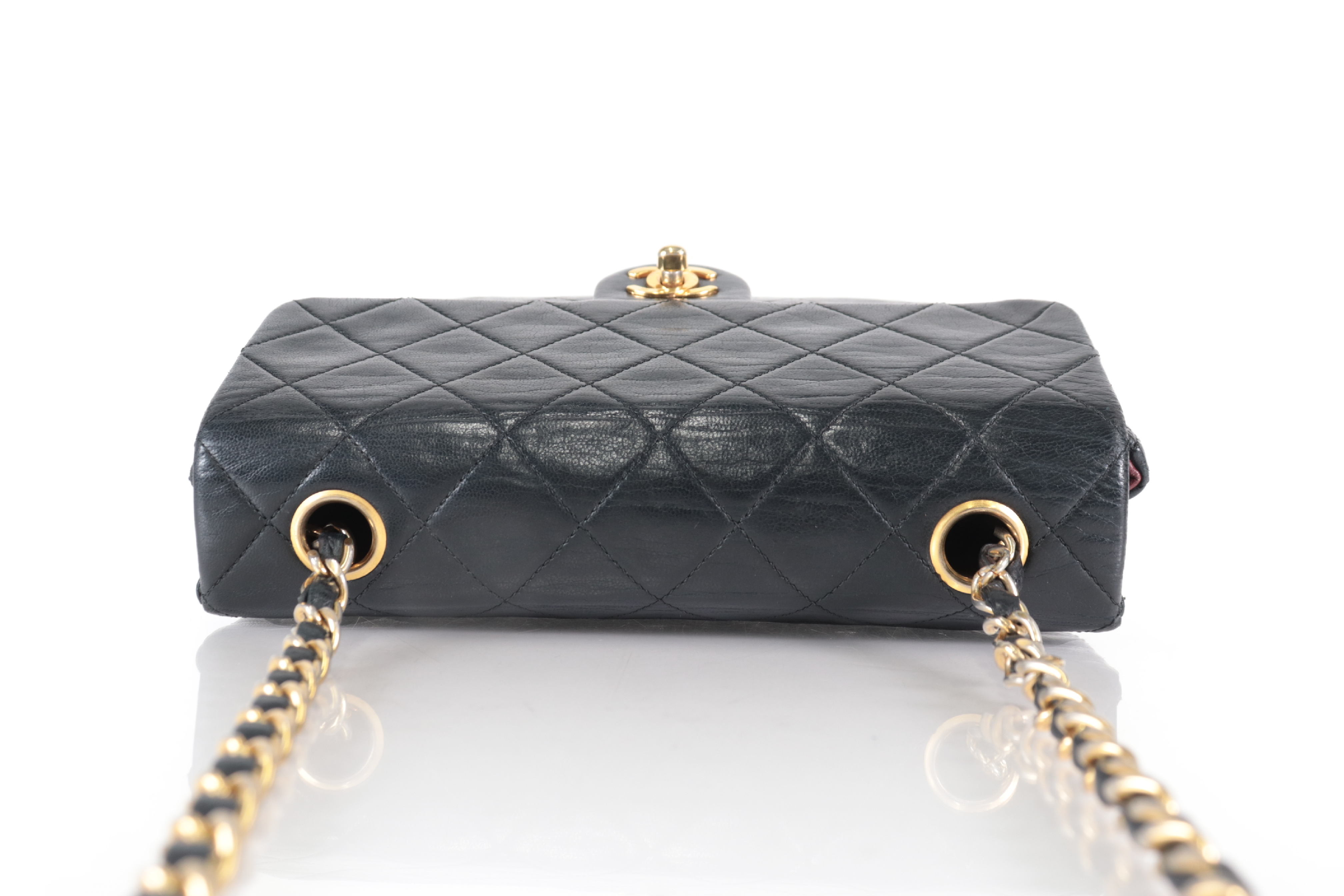 Medium Matram Chain Shoulder Bag (Series 1) — view 6