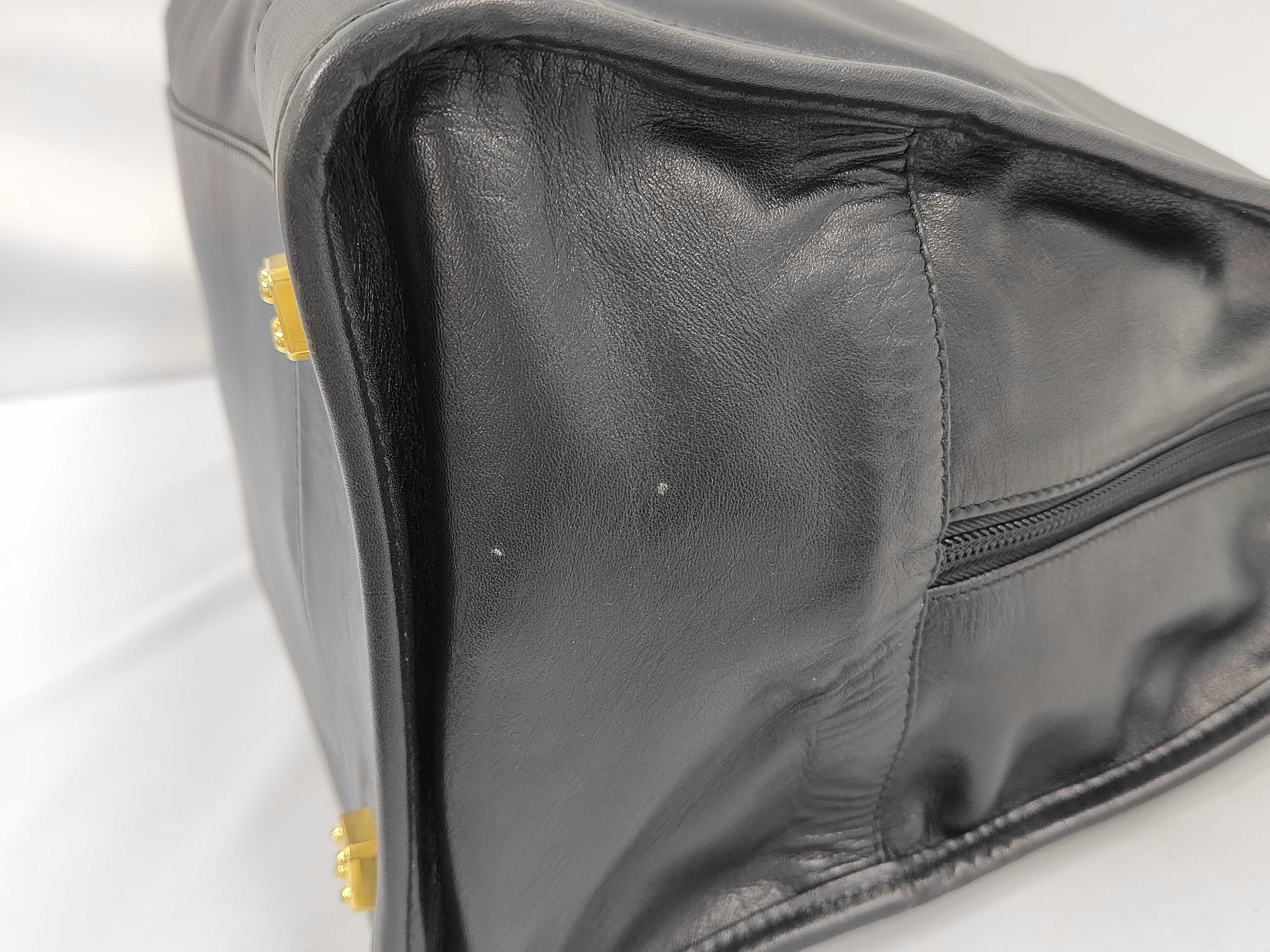 Amazona 40 Anagram Black Handbag Boston Bag Handbag — view 5