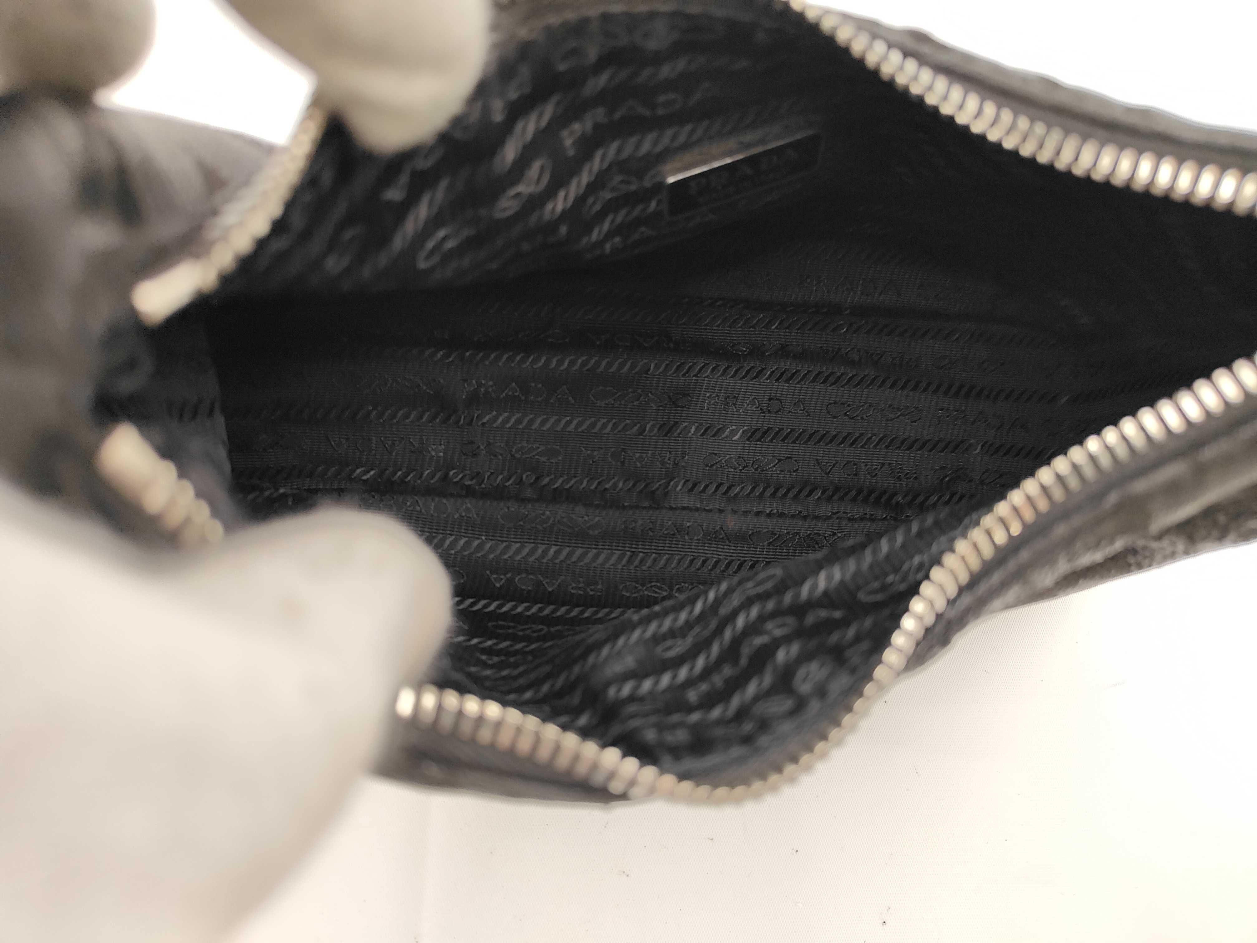 brand bag, Prada Re-Edition pouch handbag — view 9