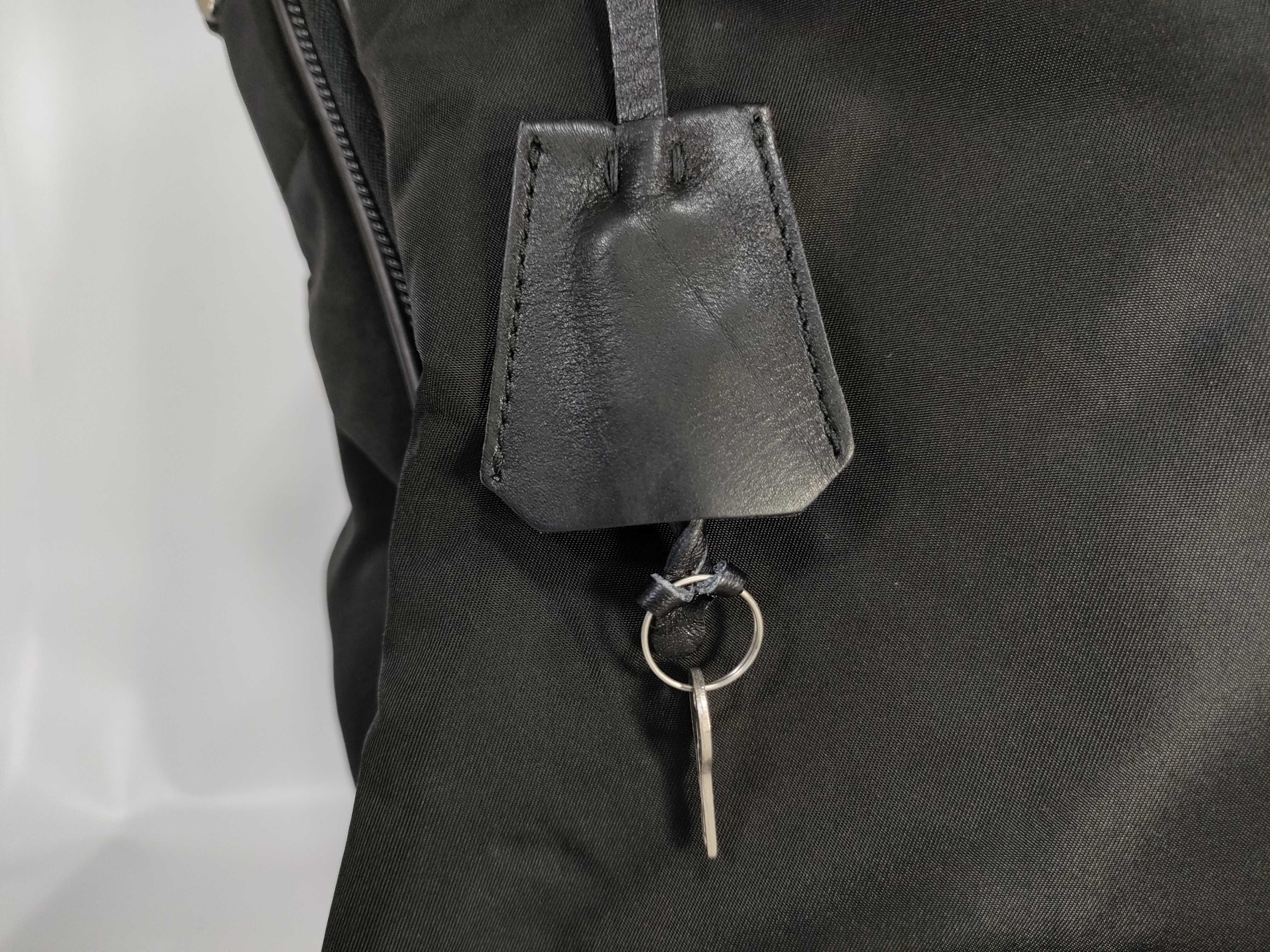 Nylon Boston Bag with Shoulder Strap - Business Bag — view 9