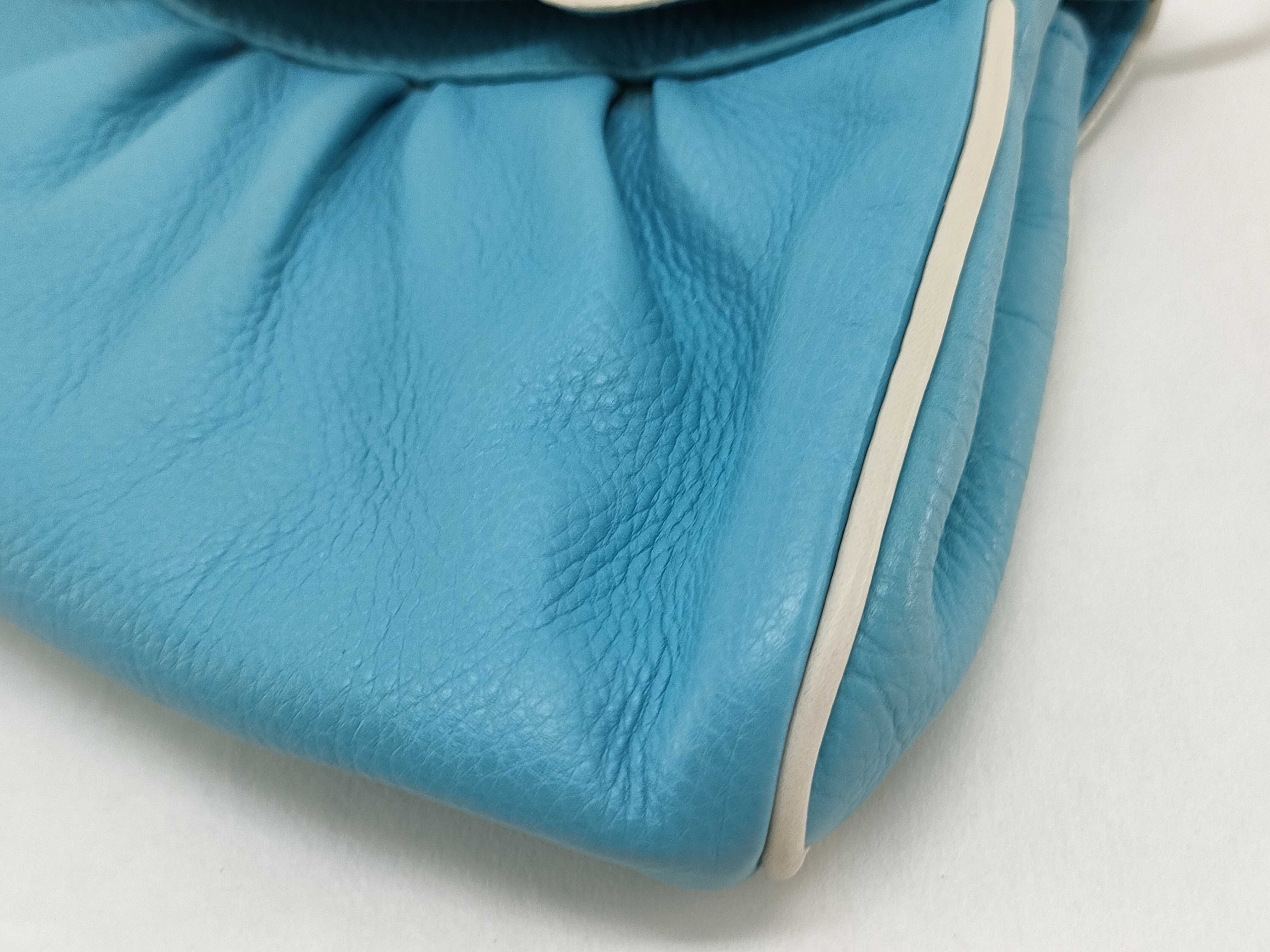 CE00/33 / Handbag / Leather Handbag — view 6