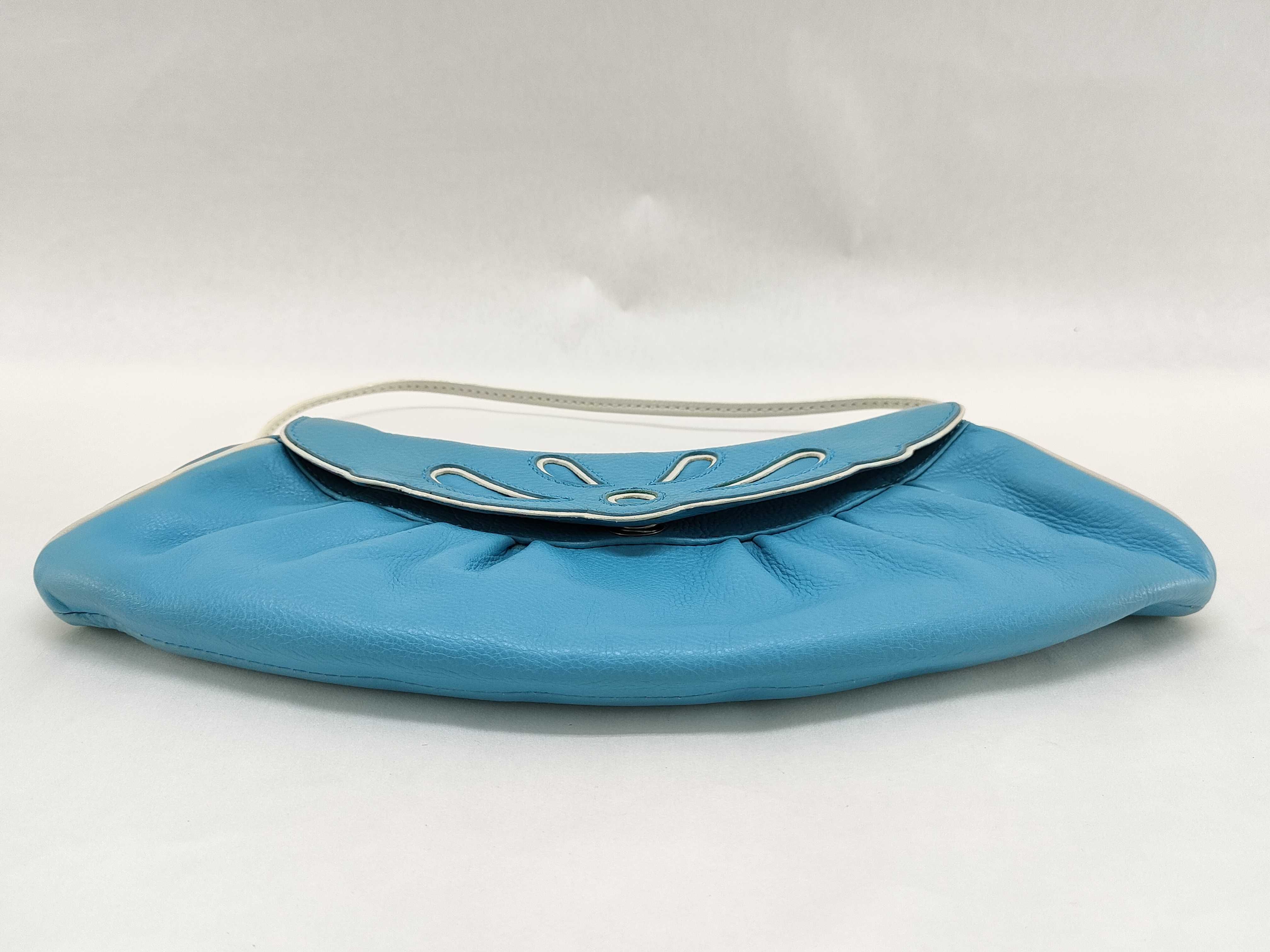 CE00/33 / Handbag / Leather Handbag — view 7