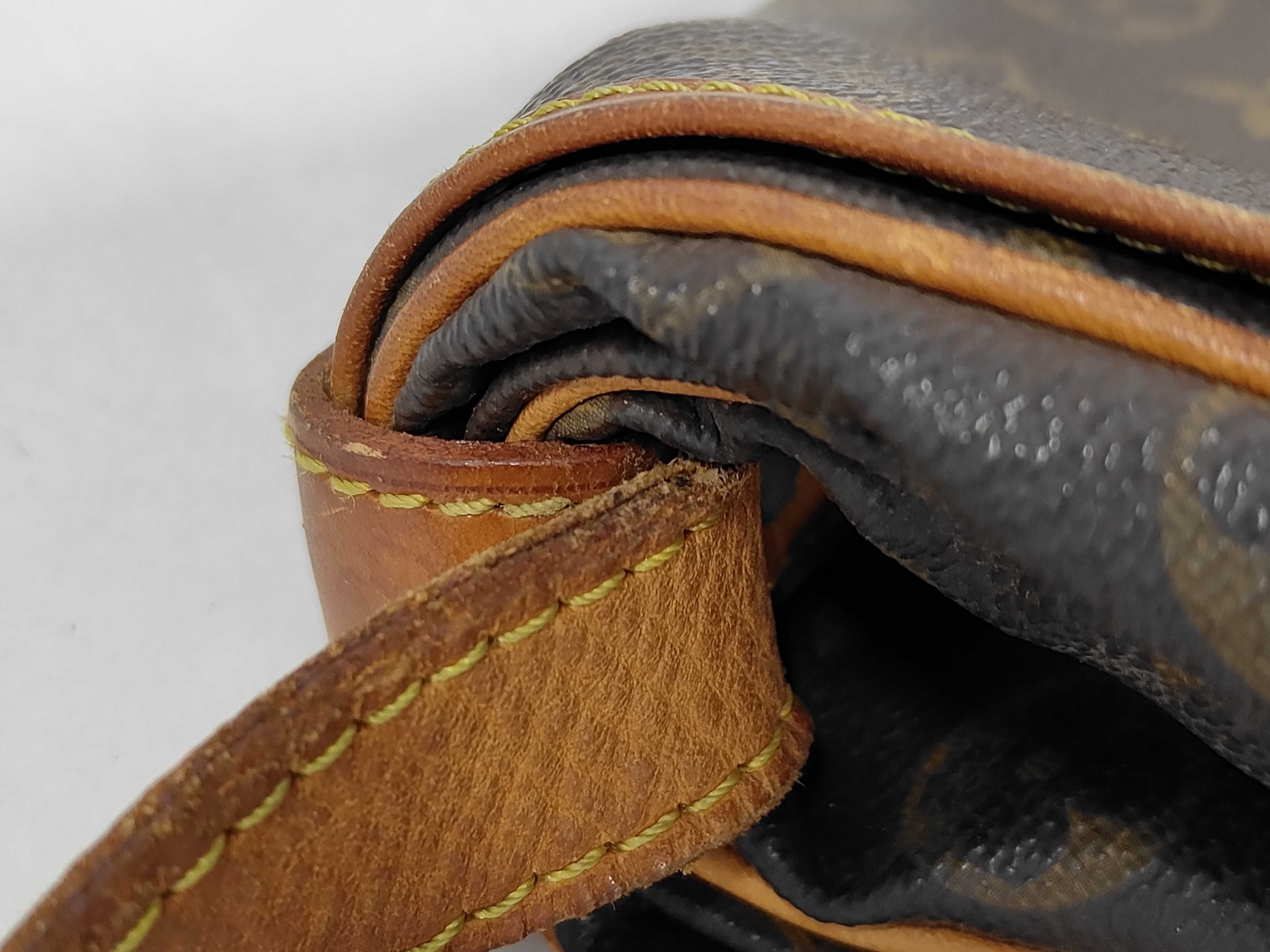 Monogram Saumur 35 8901V.I Shoulder Bag — view 6