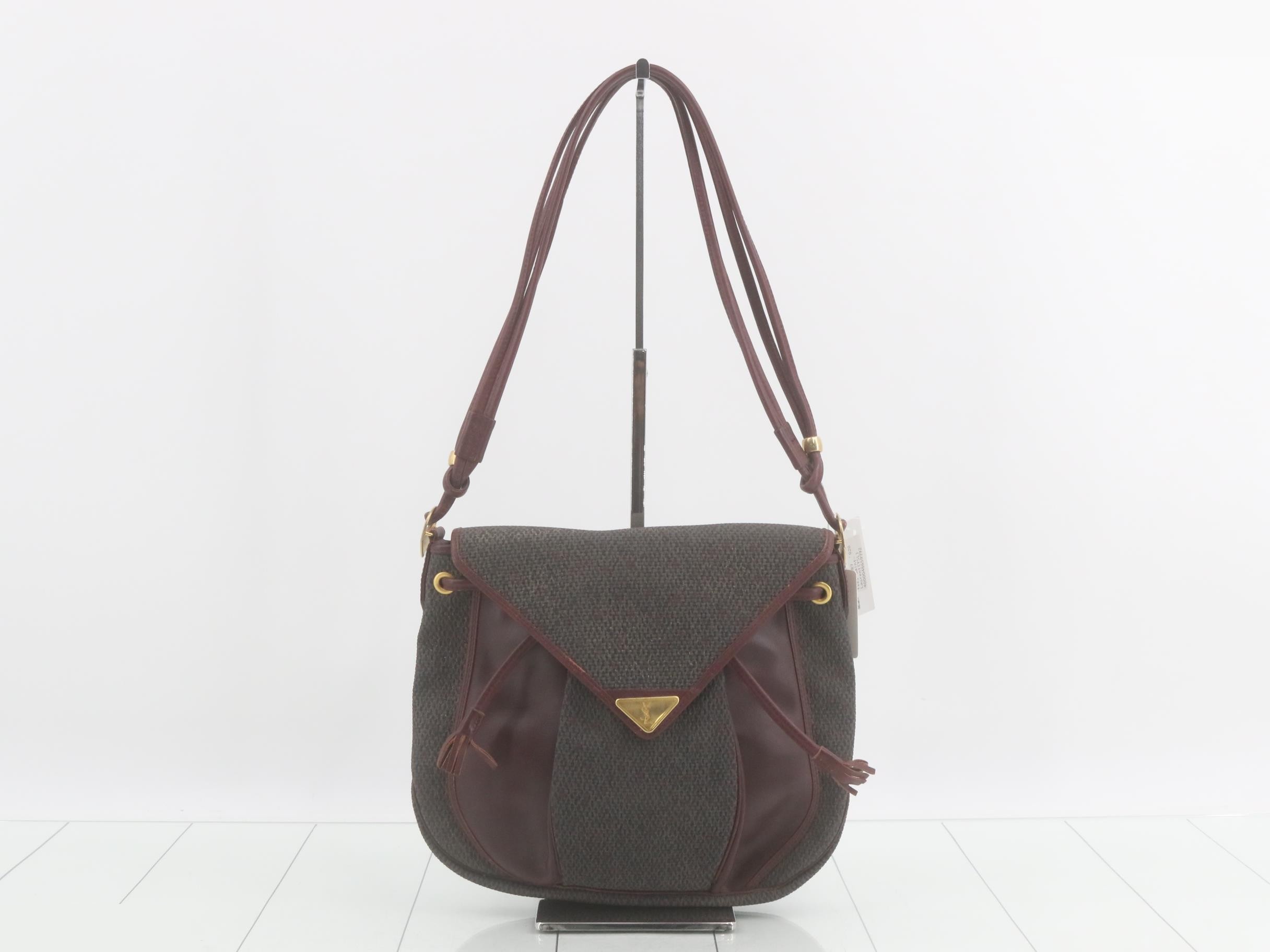 Shoulder bag