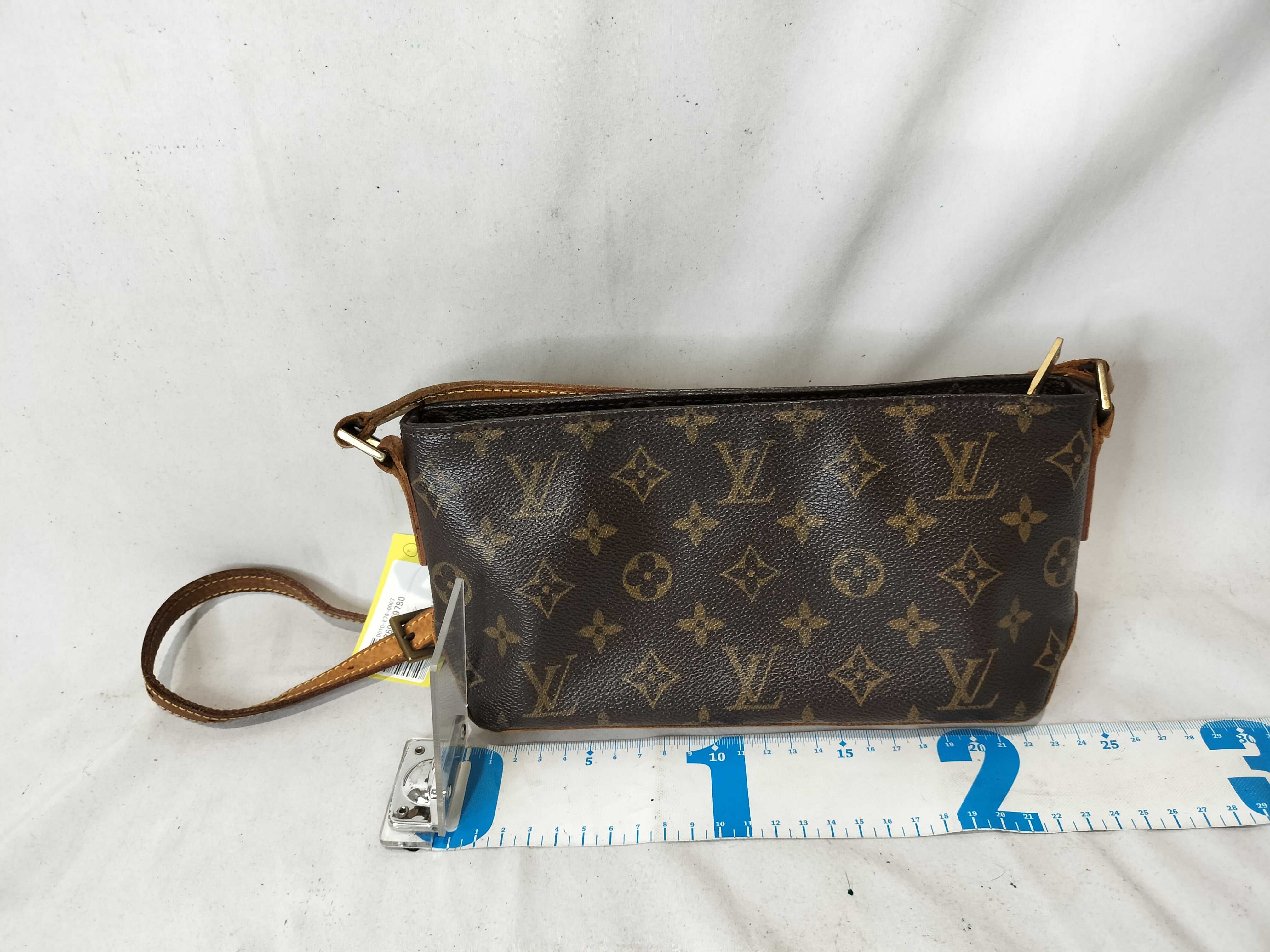 Monogram M51240 Trotteur Shoulder Bag — view 2