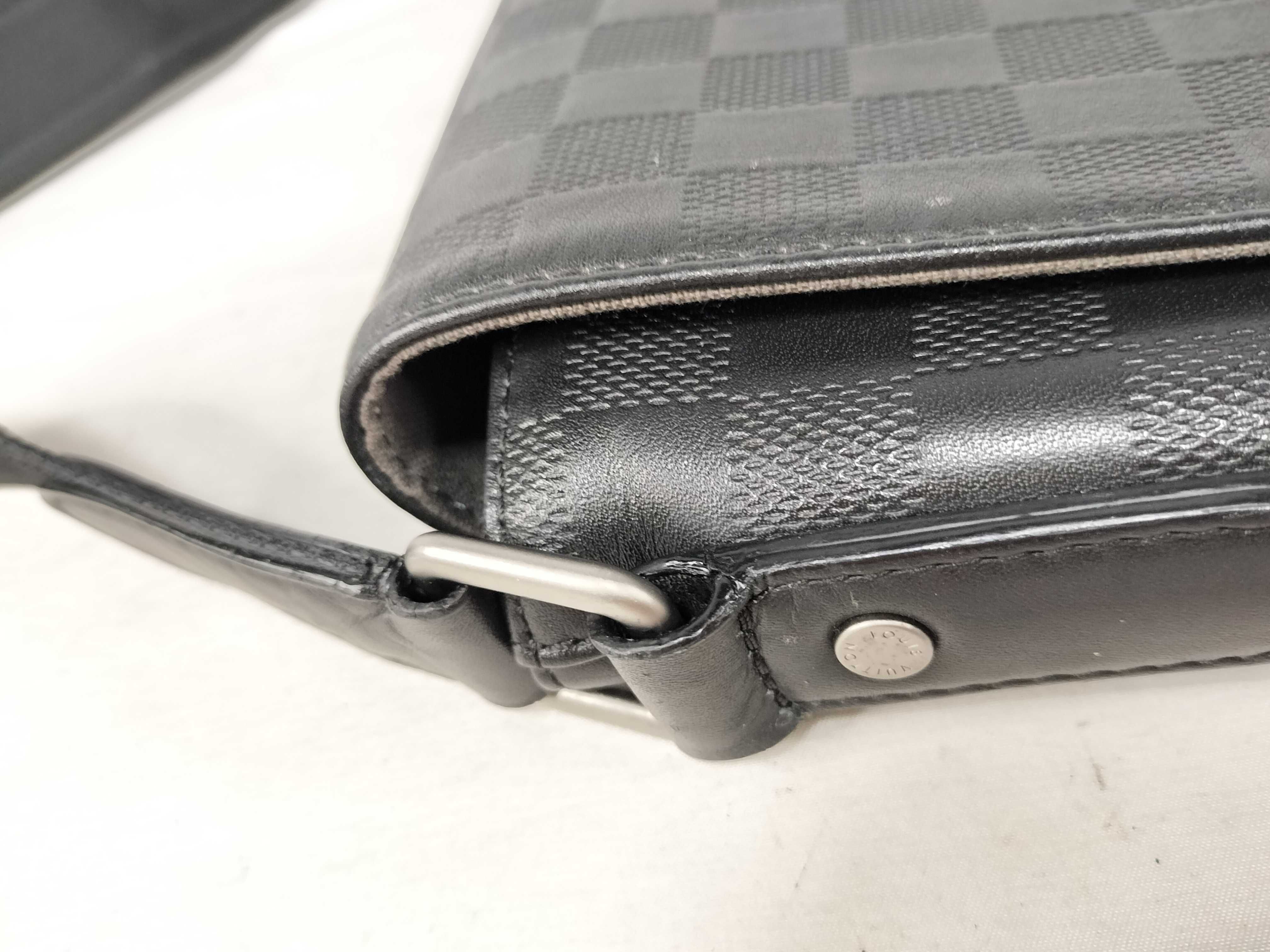 Damier Infini N41033 Damier Infini District PM Shoulder Bag — view 5