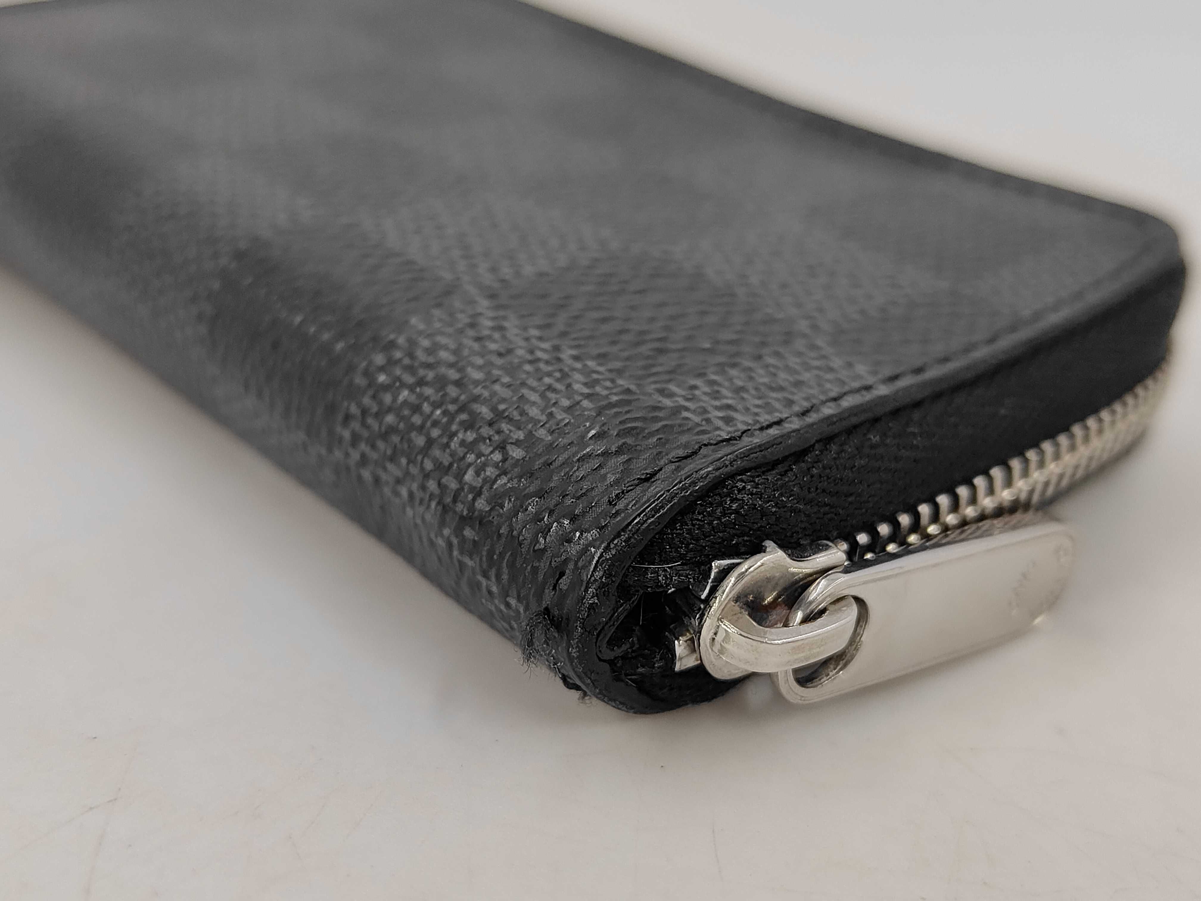 Damier Graphite Coin Case — view 3