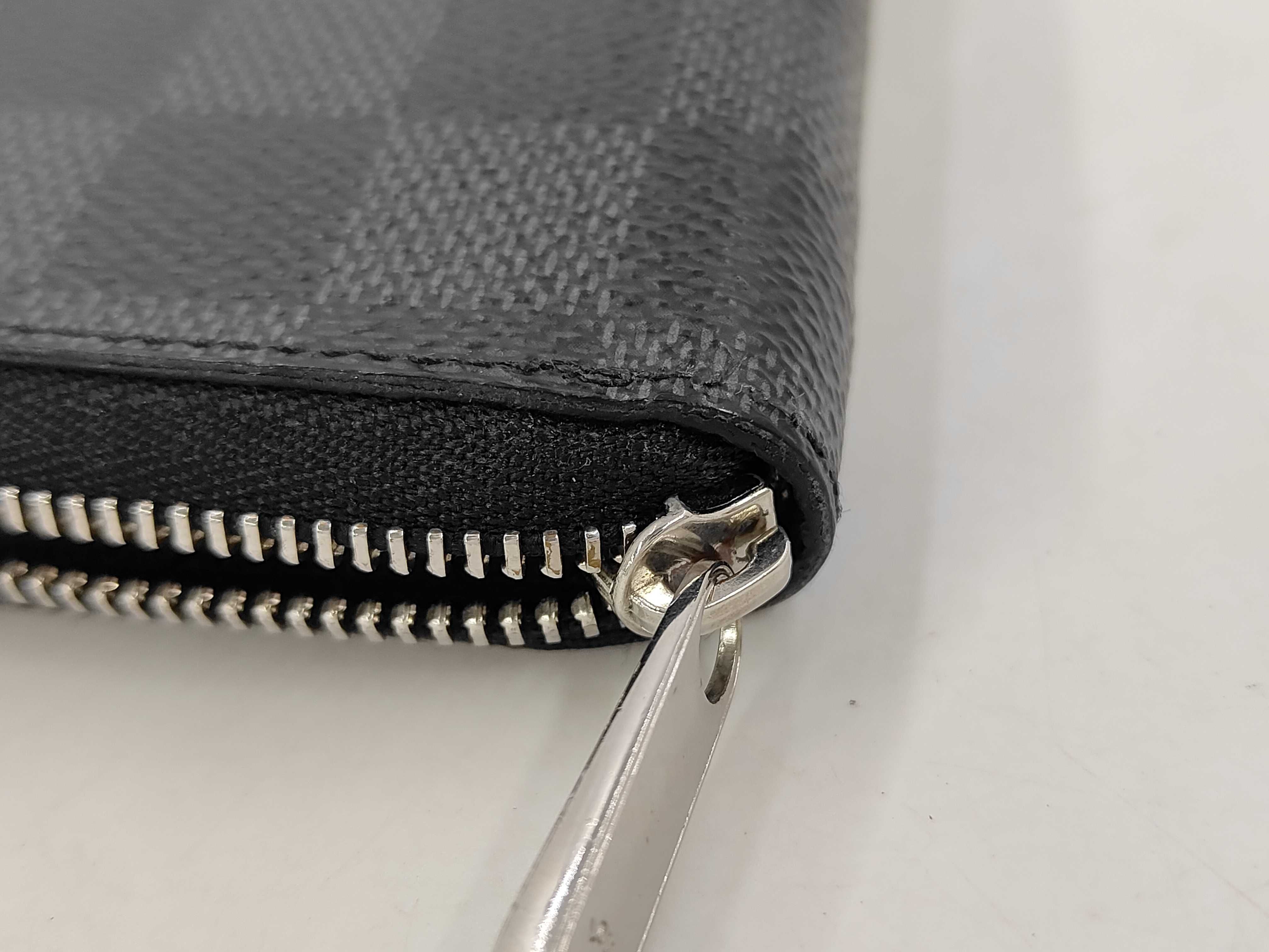 Damier Graphite Coin Case — view 6