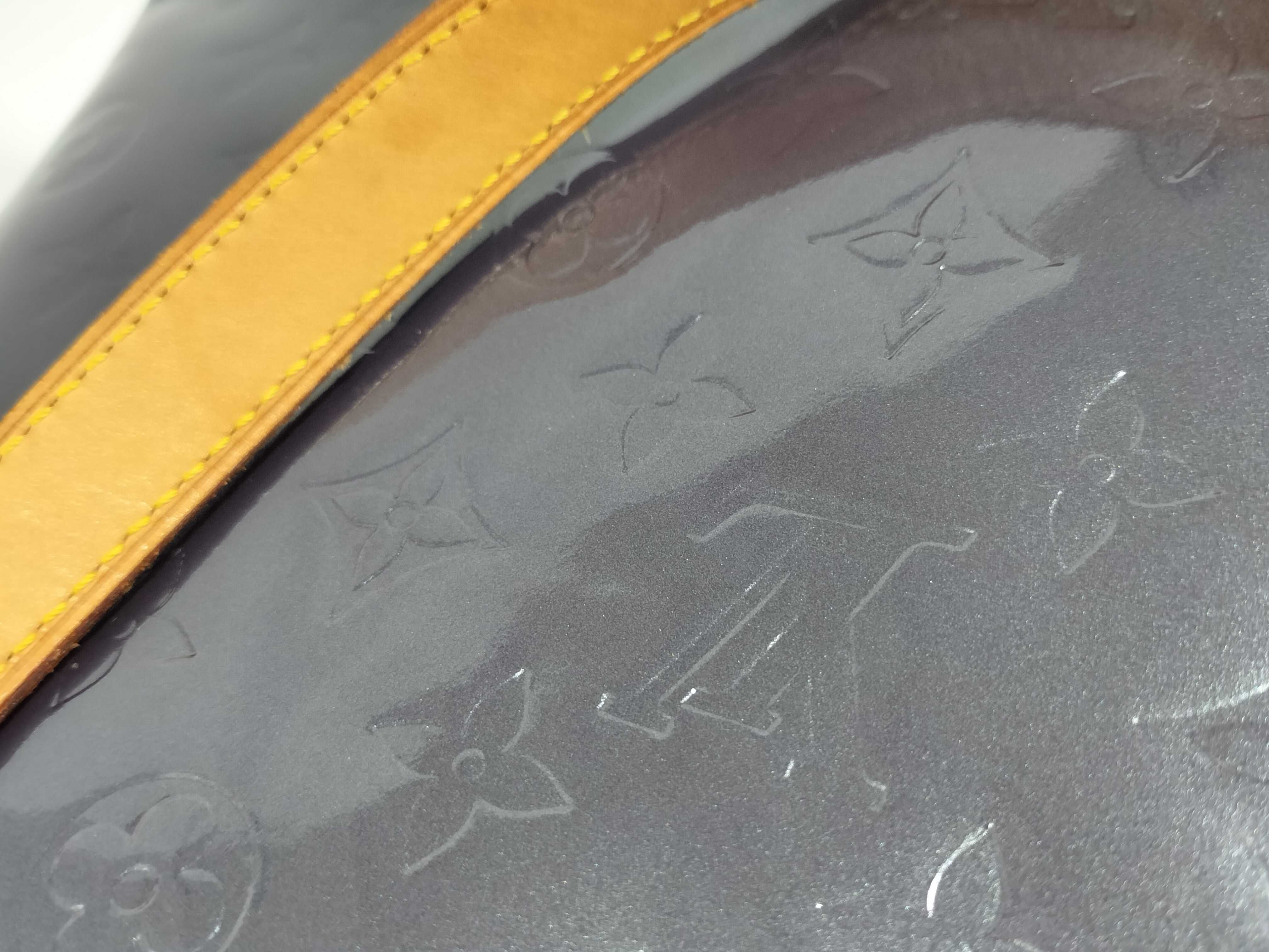 Vernis Louis Vuitton Houston Monogram Vernis Indigo Tote Bag — view 14
