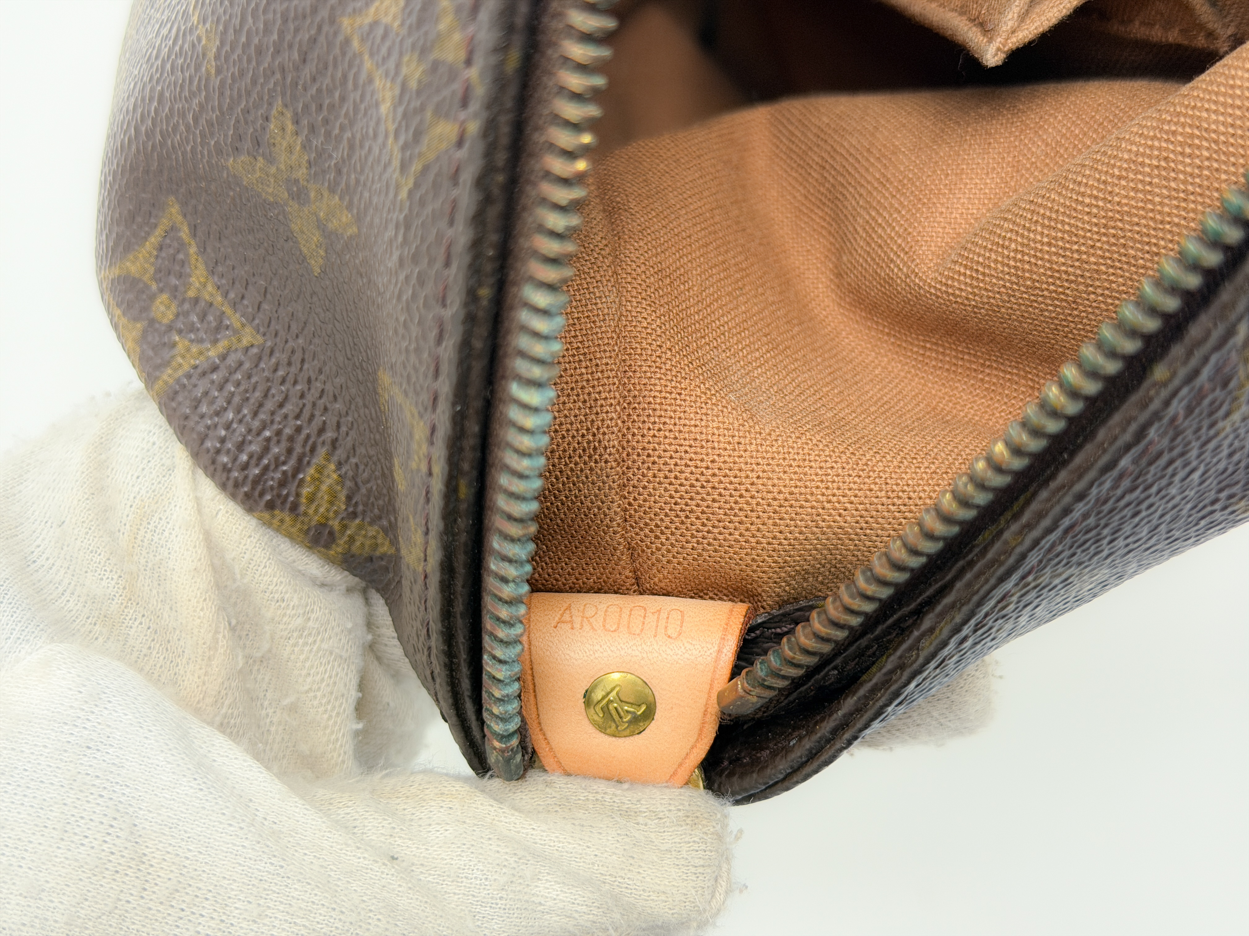 Monogram M51151 Cabas Mezzo AR0010 Tote Bag — view 13
